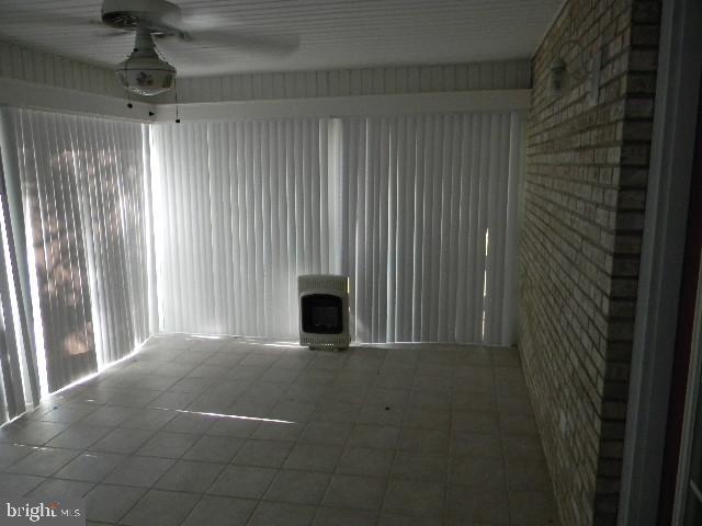OAK HILL - Residential