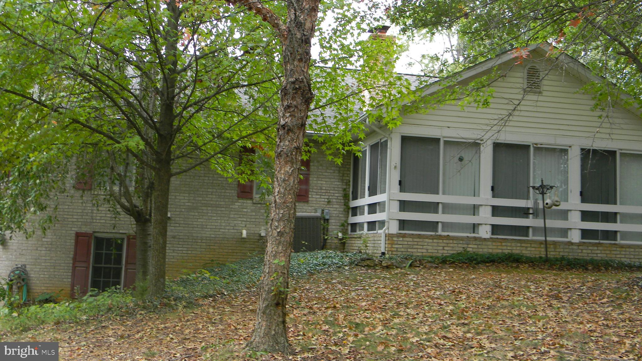 OAK HILL - Residential