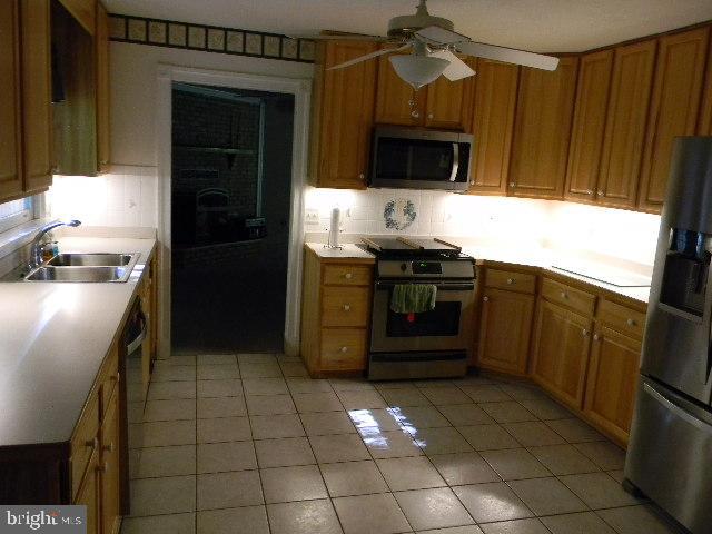 OAK HILL - Residential