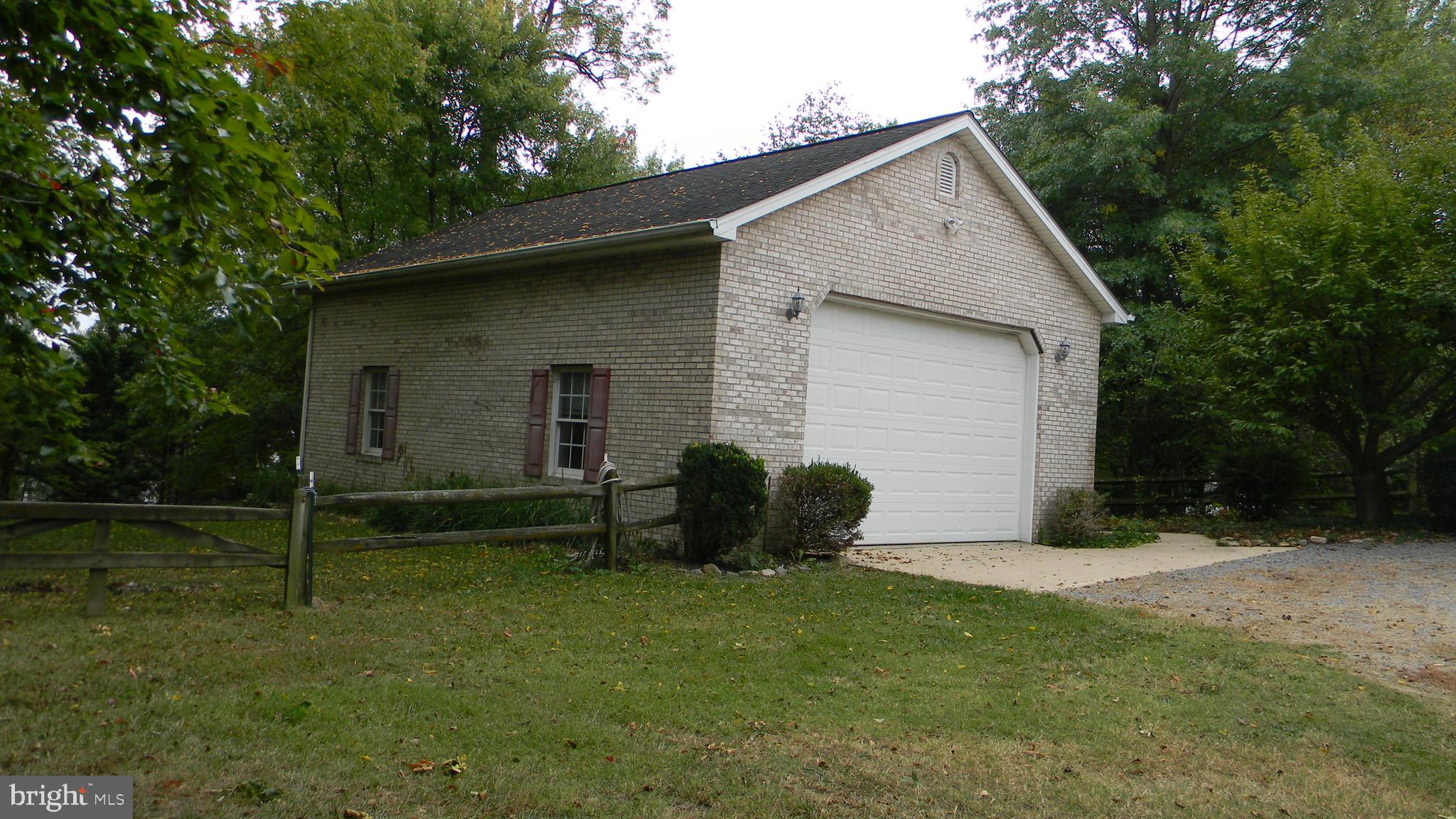 OAK HILL - Residential