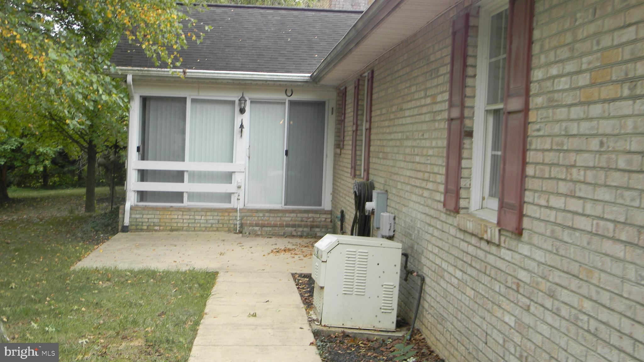 OAK HILL - Residential