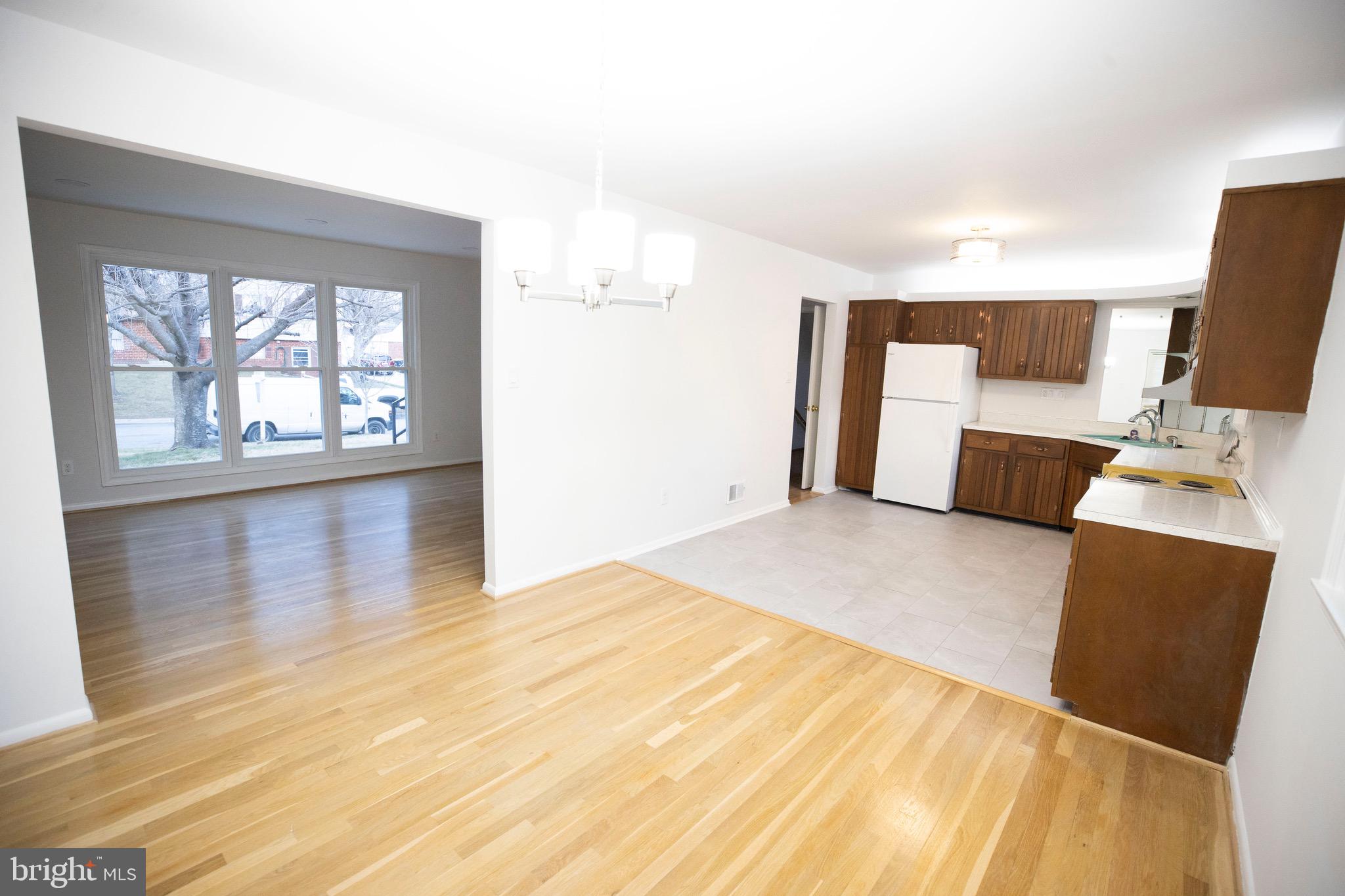 CALVERTON - Residential