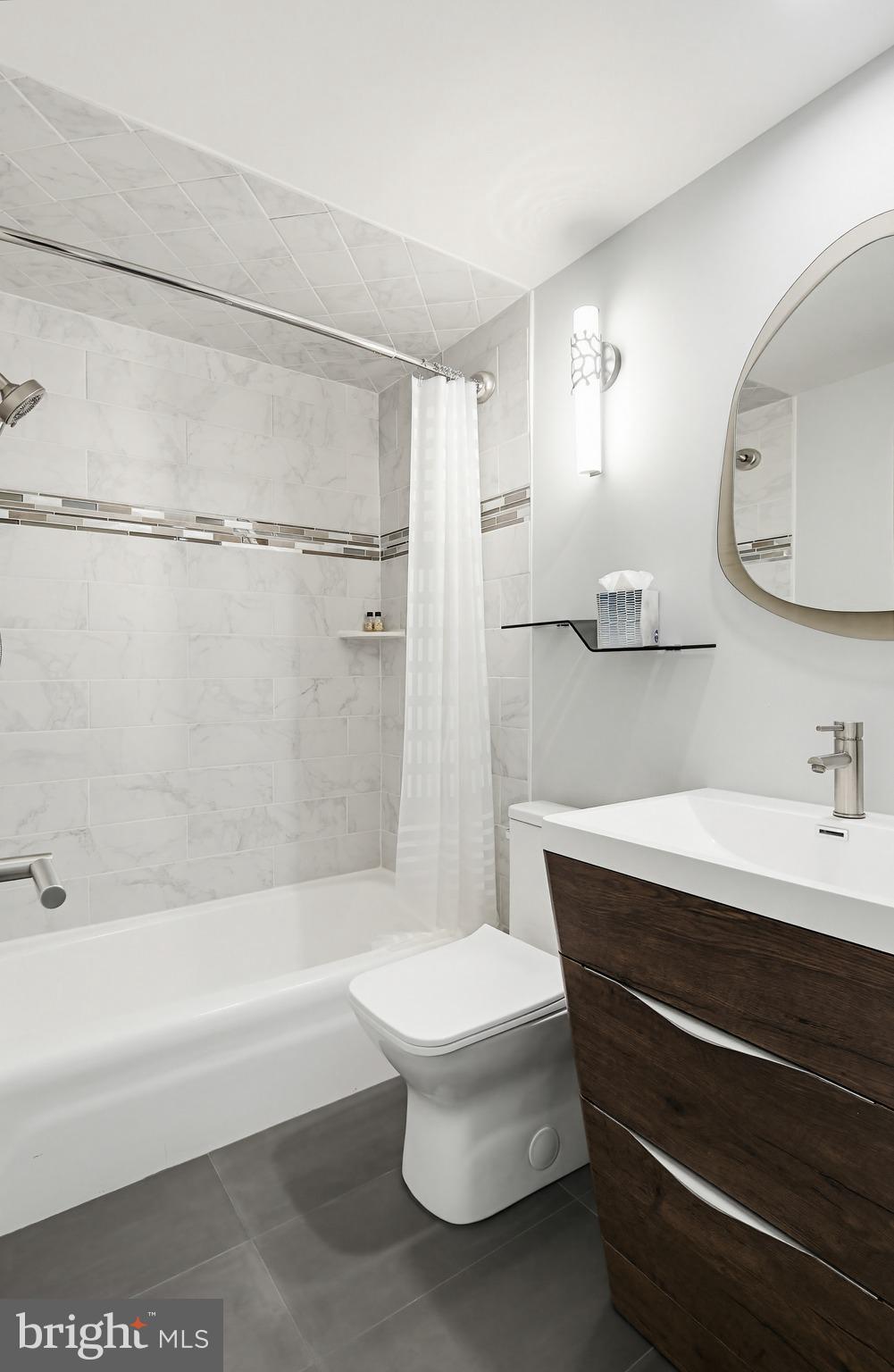 SWANSFIELD - Residential
