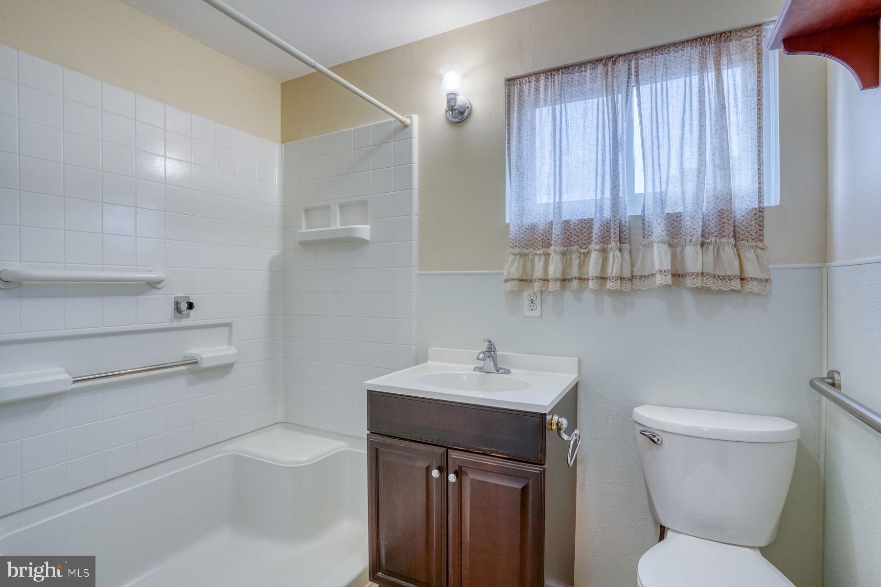TOWNE POINT - Residential