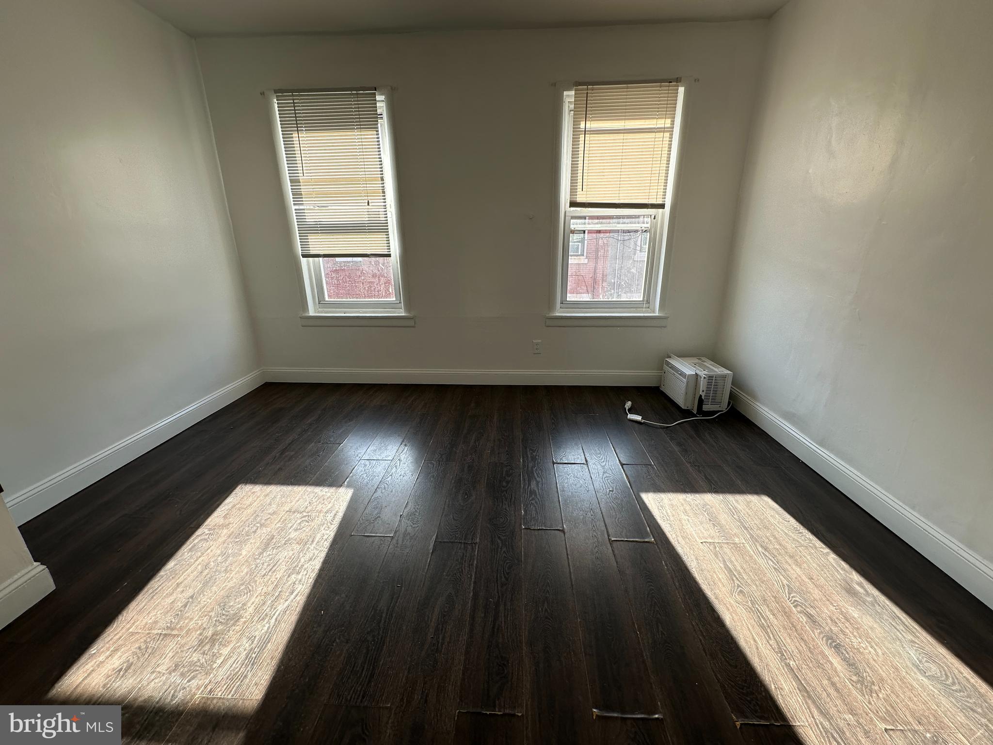 PHILADELPHIA (SOUTH) - Residential
