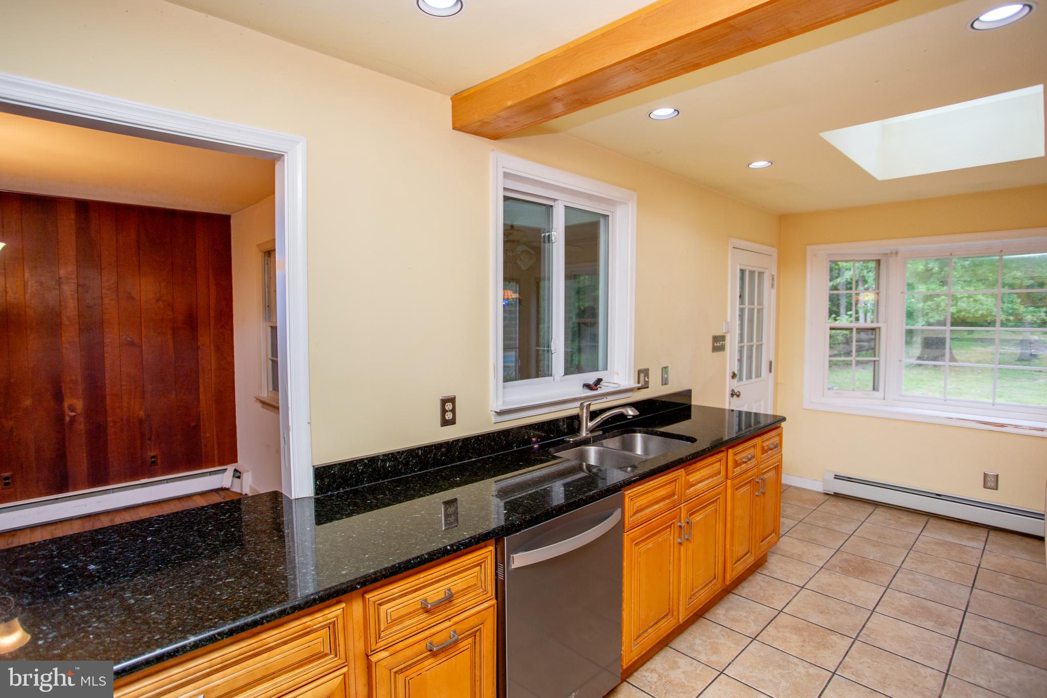 FOX HUNT ESTS - Residential