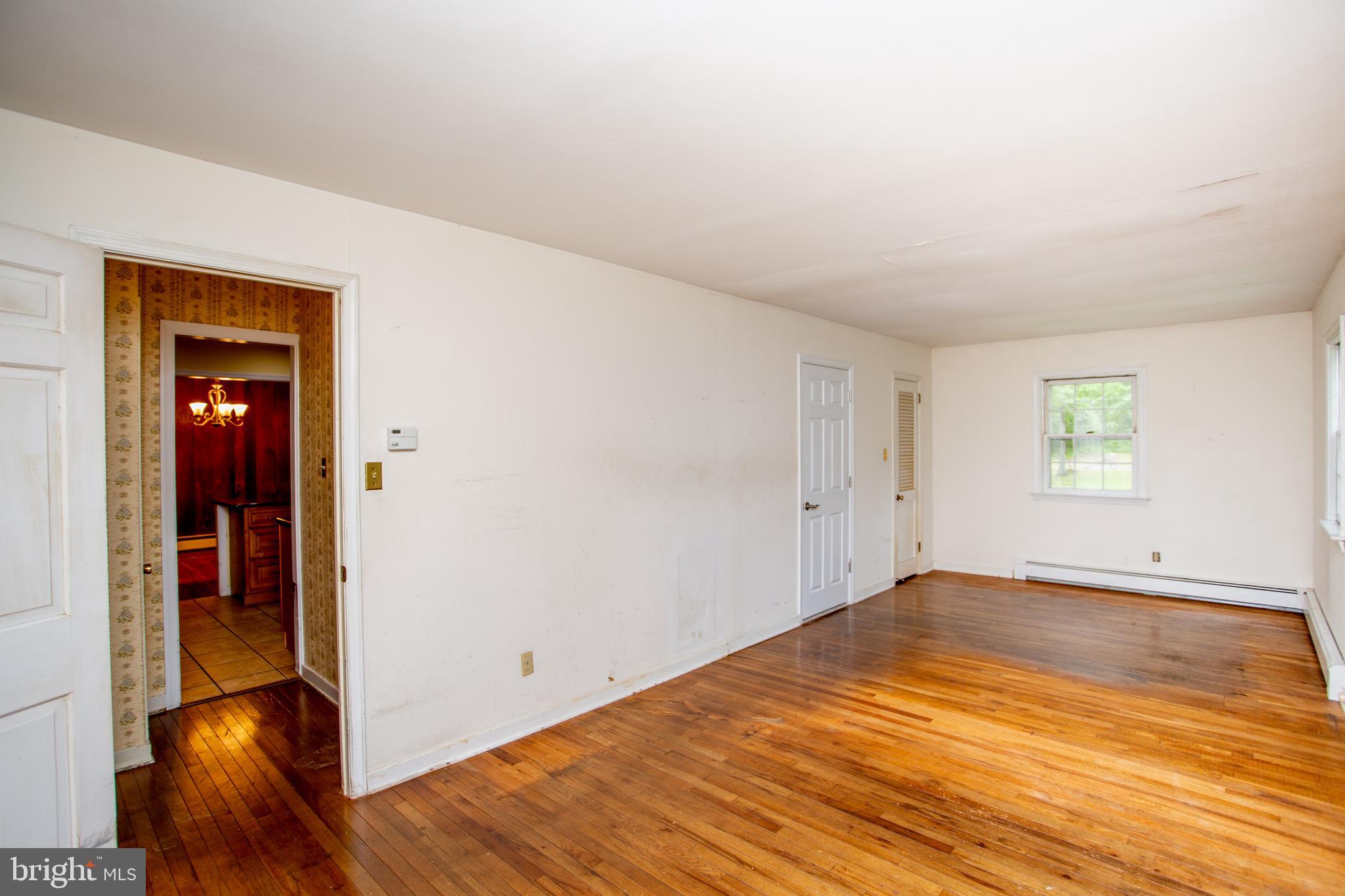 FOX HUNT ESTS - Residential
