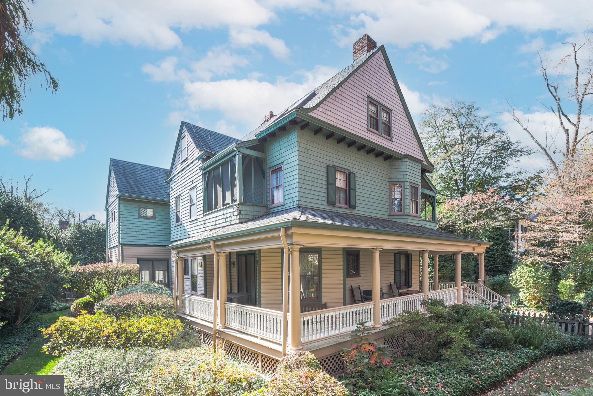CHEVY CHASE VILLAGE - Residential