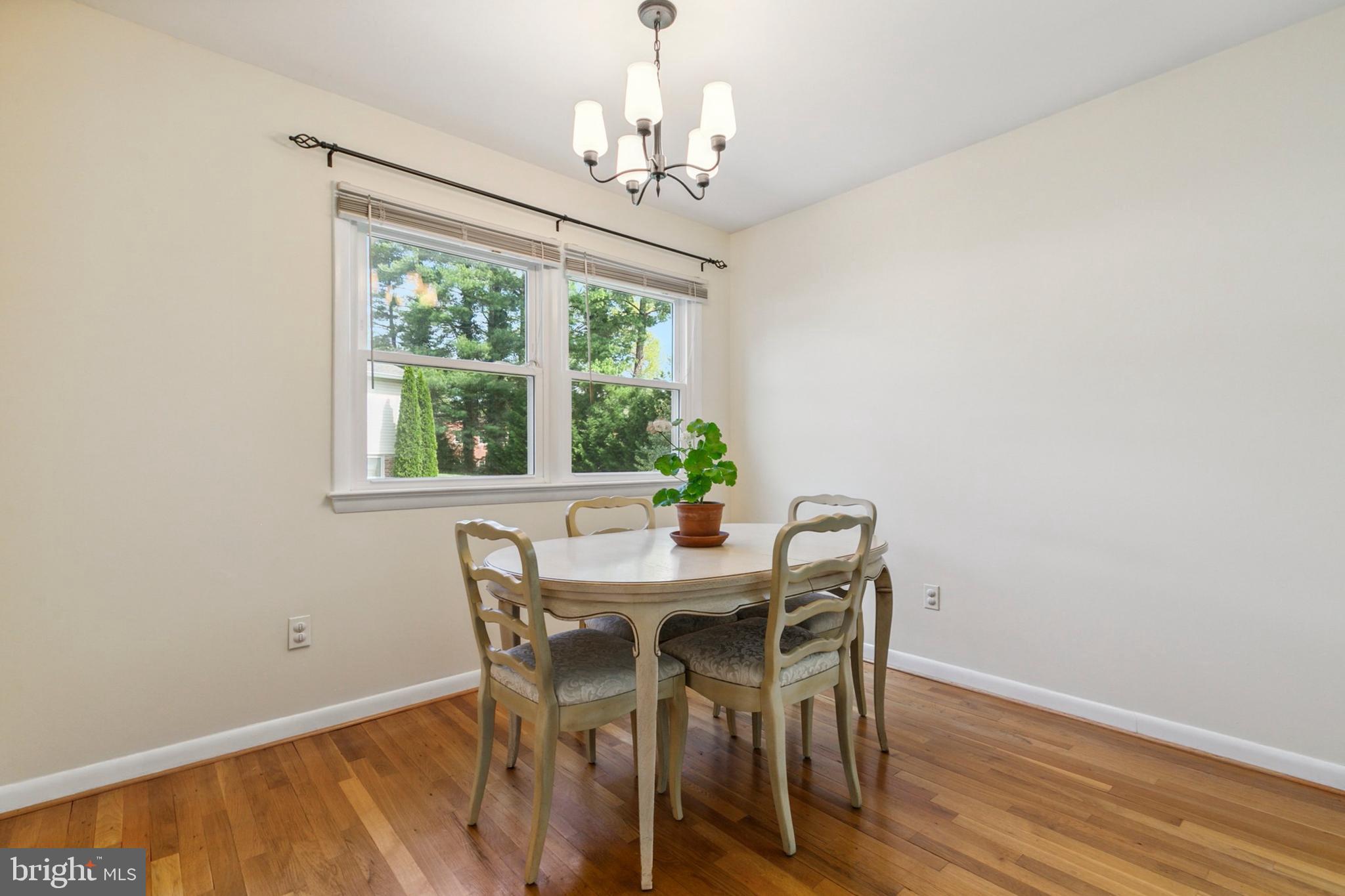 MILL CREEK TOWNE - Residential