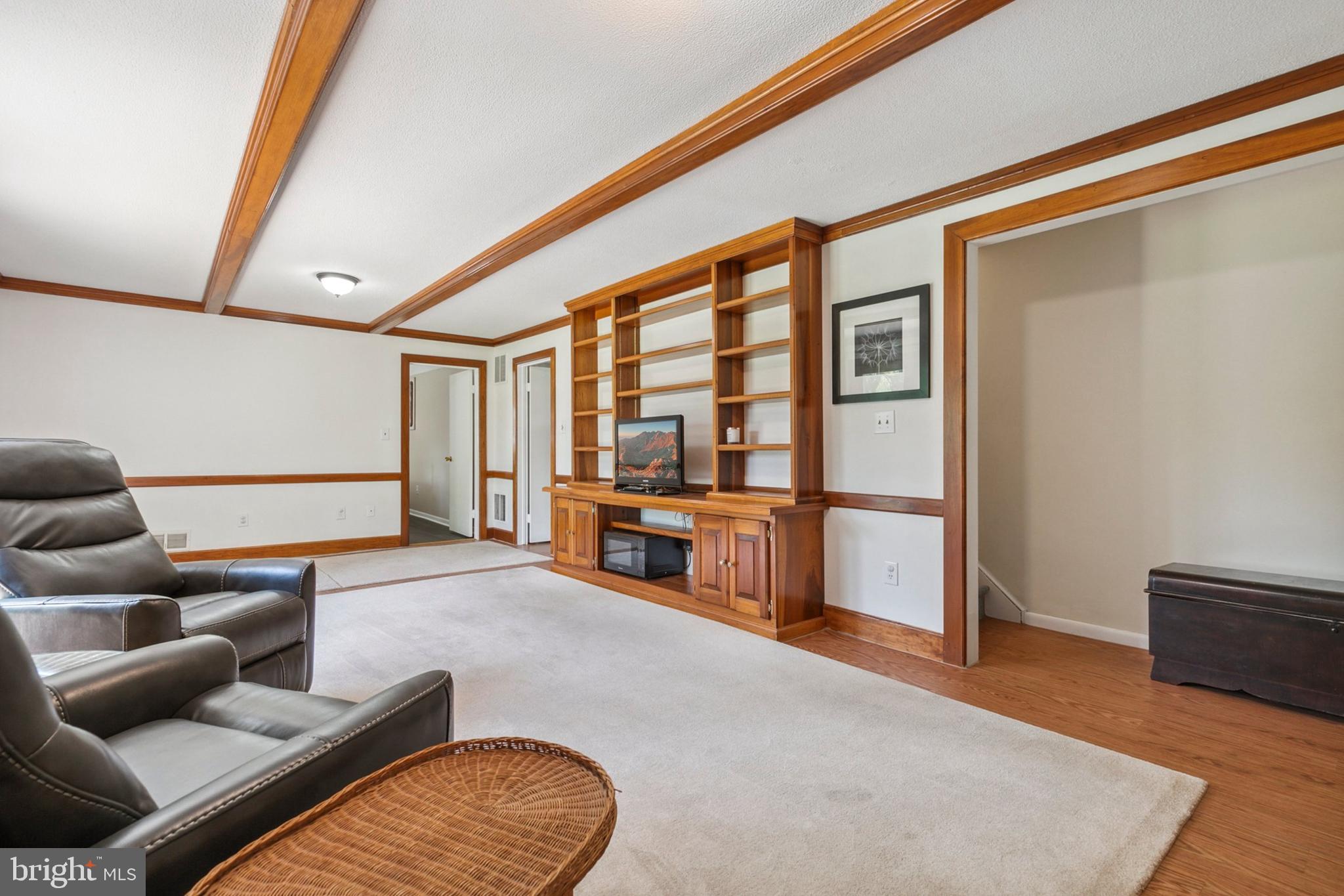 MILL CREEK TOWNE - Residential