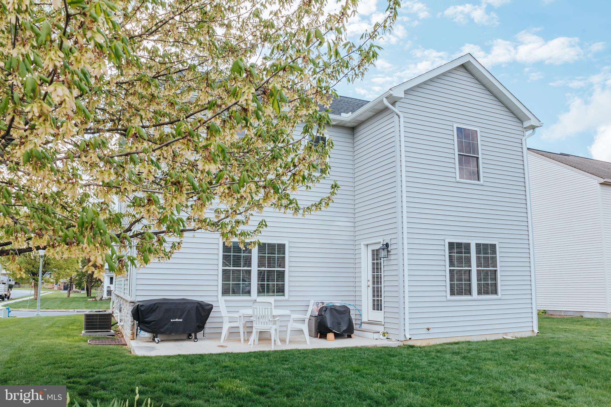 THE LAKES AT DONEGAL SPRINGS - Residential