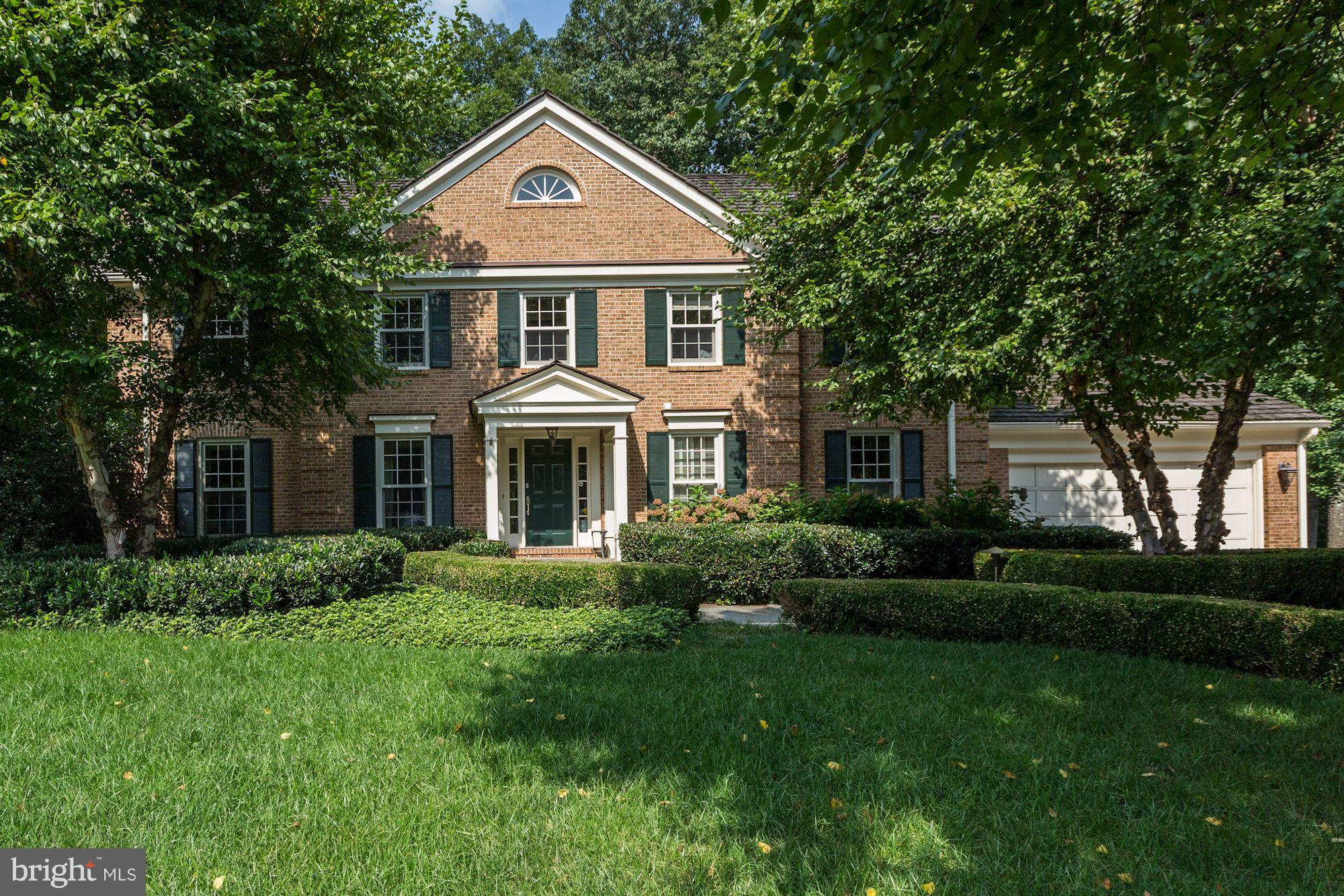 RIVER FALLS - Residential