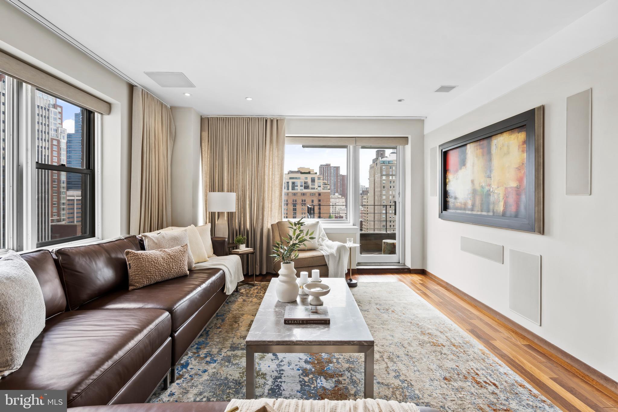 RITTENHOUSE SQUARE - Residential