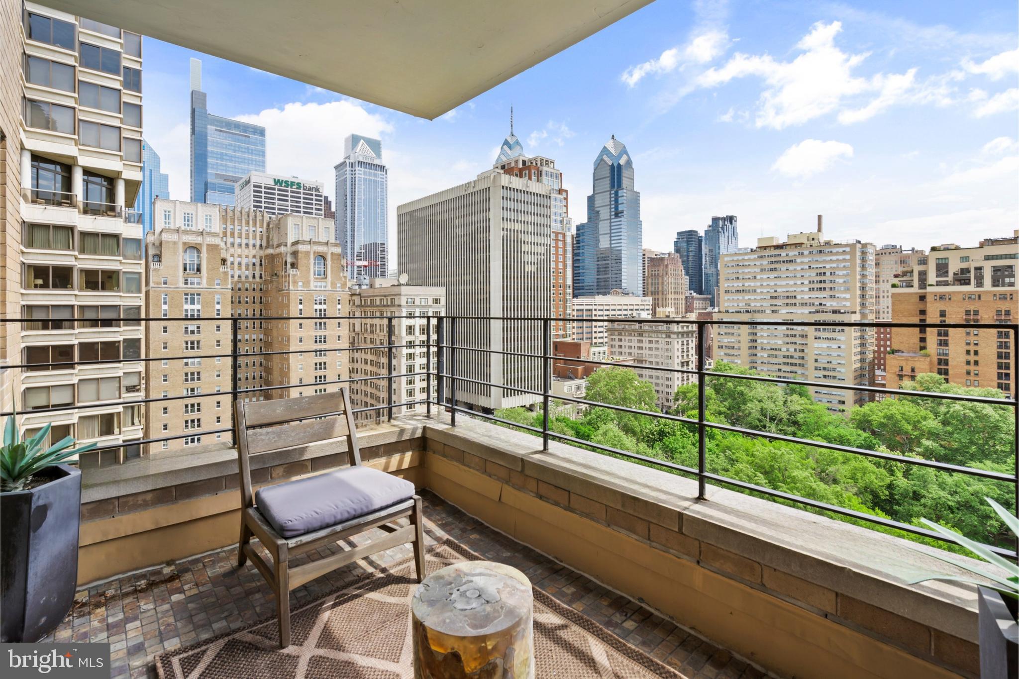 RITTENHOUSE SQUARE - Residential