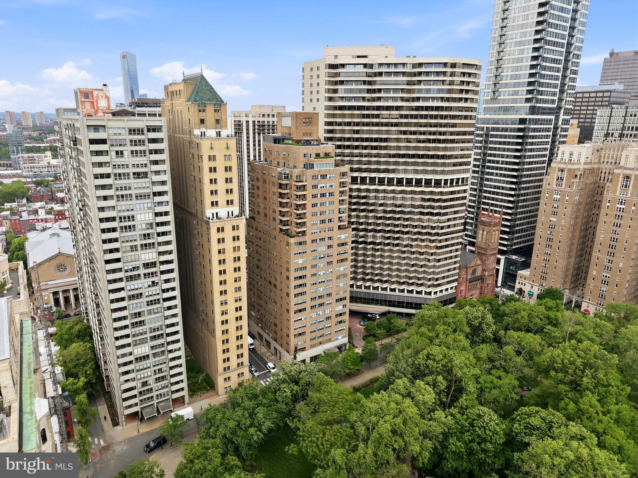 RITTENHOUSE SQUARE - Residential