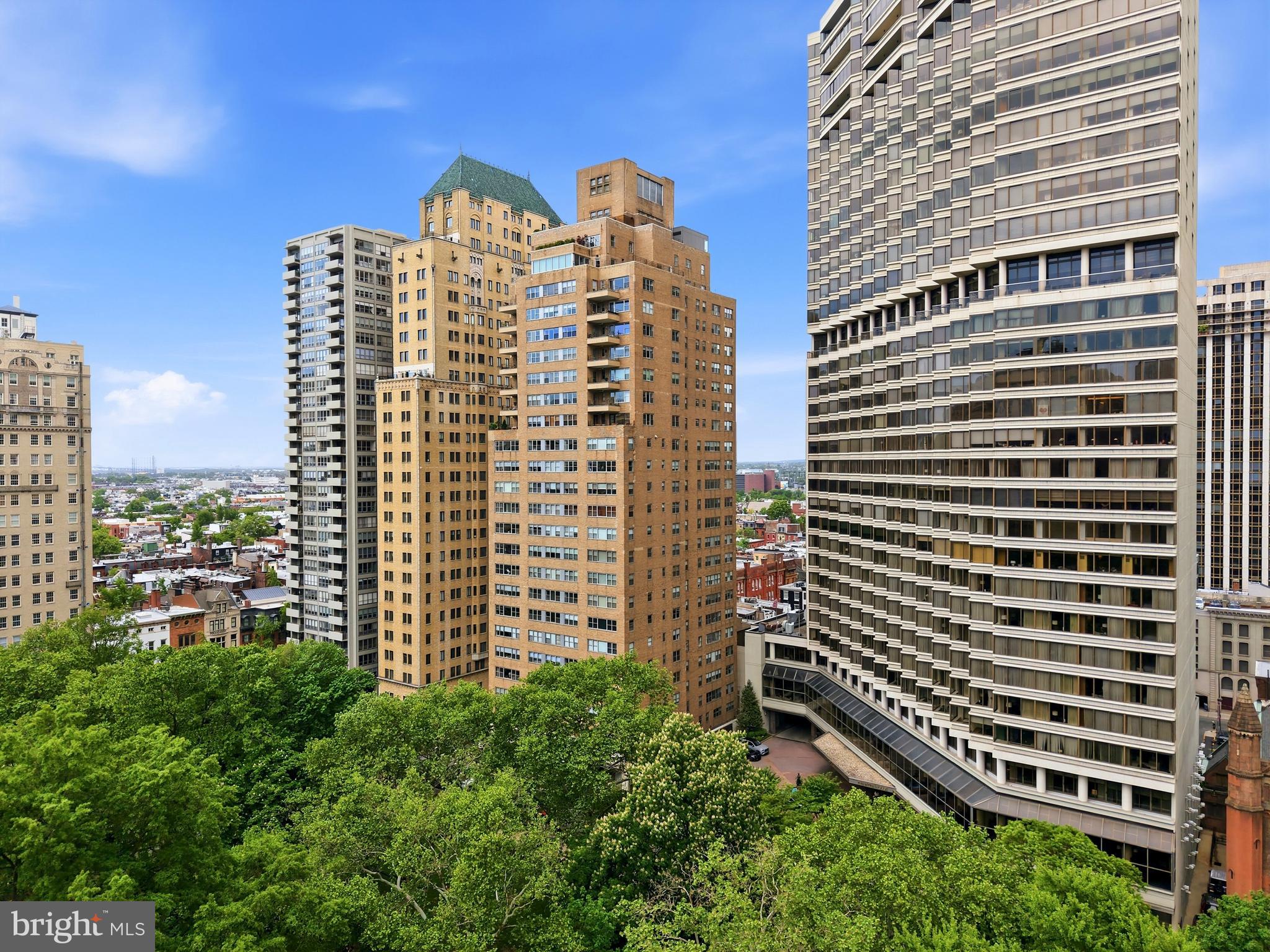 RITTENHOUSE SQUARE - Residential