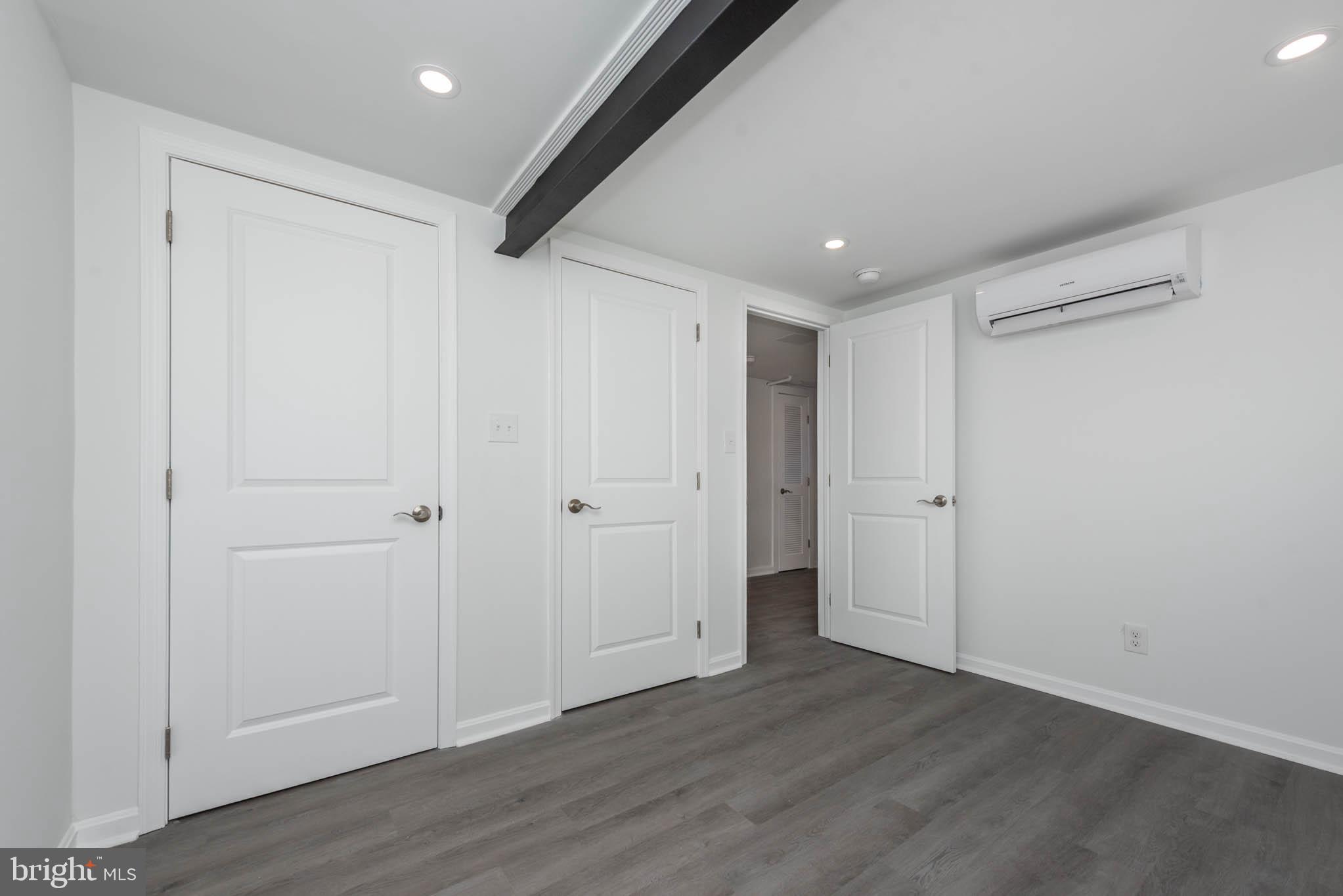 PERRING LOCH - Residential