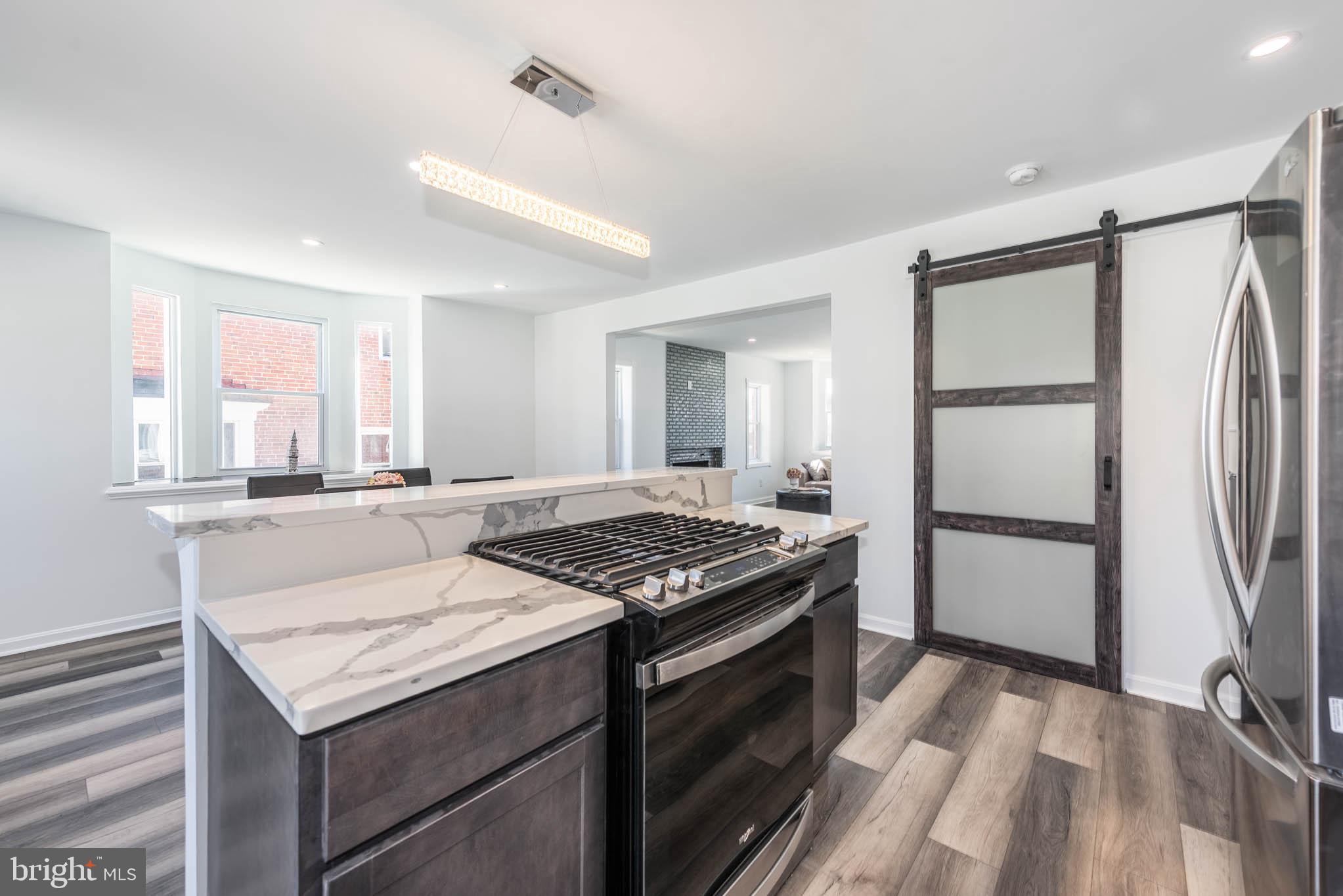 PERRING LOCH - Residential