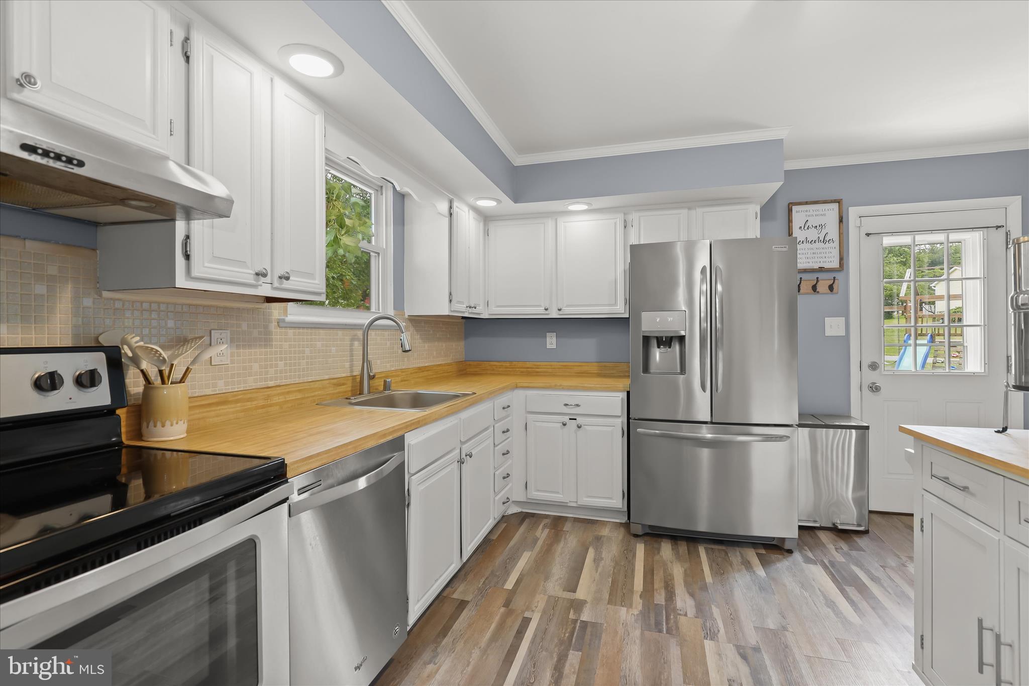 RIDGEVIEW ESTATES - Residential