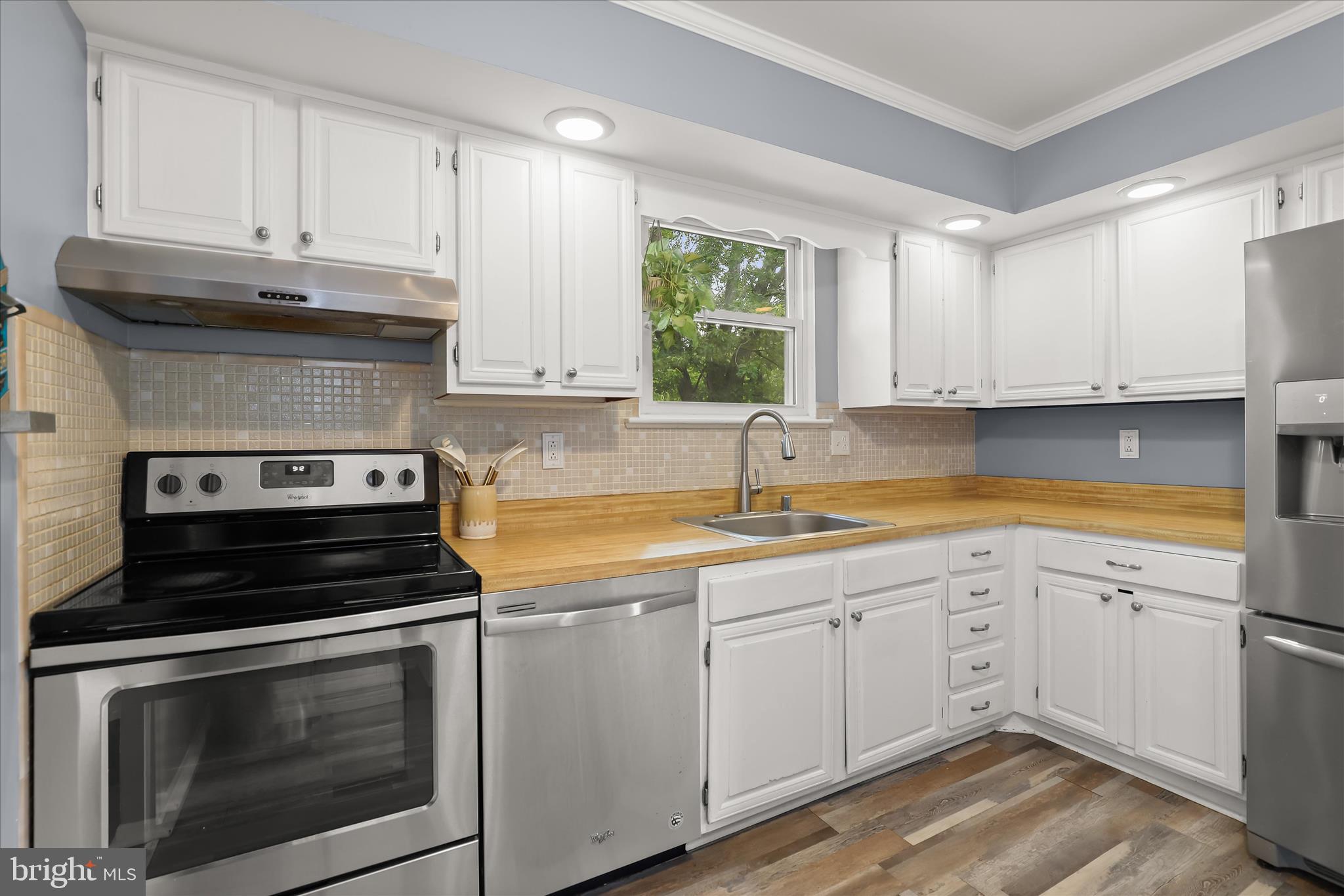 RIDGEVIEW ESTATES - Residential