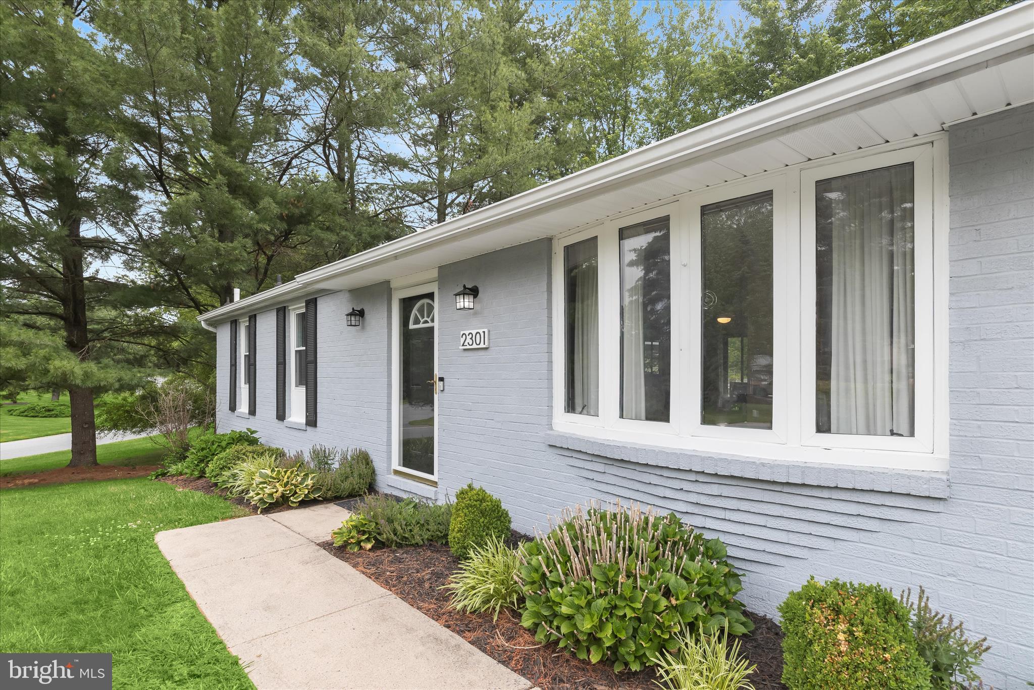 RIDGEVIEW ESTATES - Residential