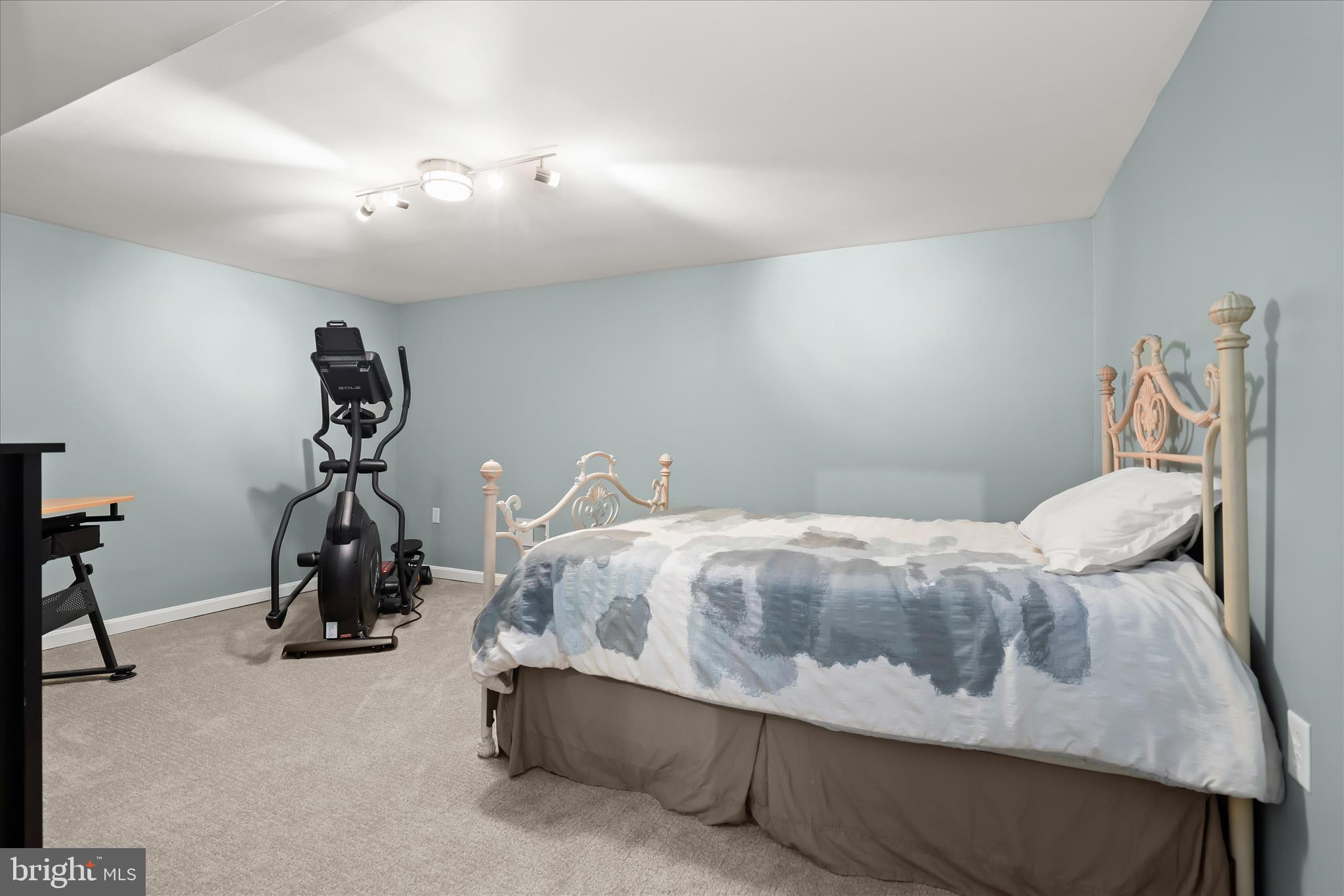 RIDGEVIEW ESTATES - Residential