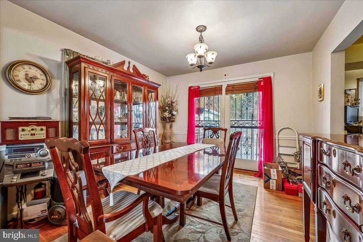 ADELPHI HEIGHTS - Residential