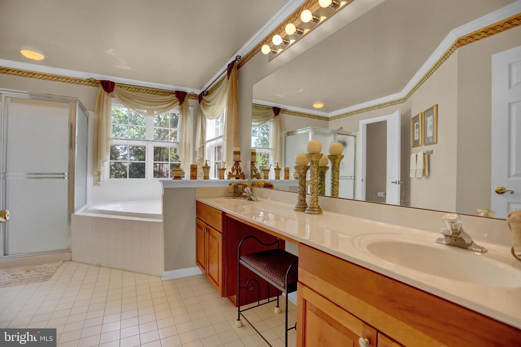 WOODBROOK - Residential