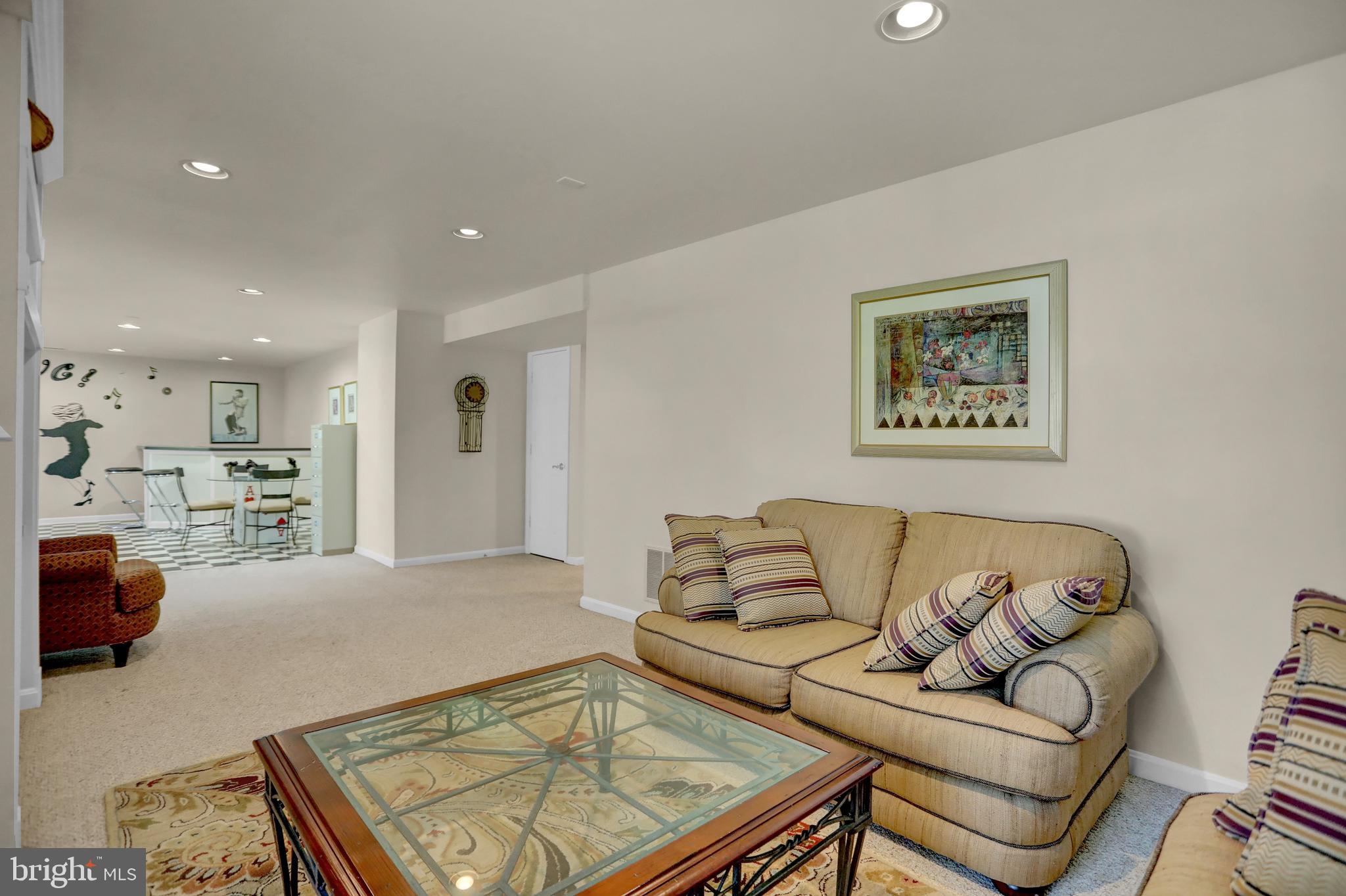 WOODBROOK - Residential
