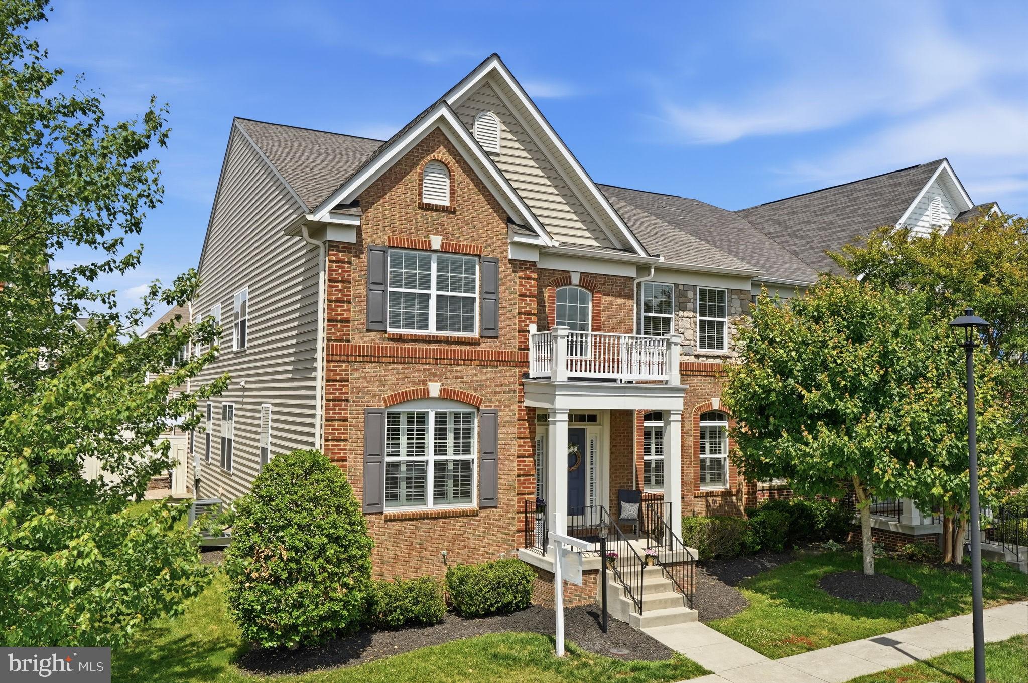 GREENFIELD CROSSING - Residential