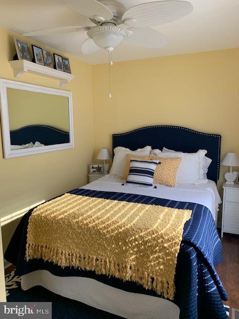 SWANN KEYS - Residential