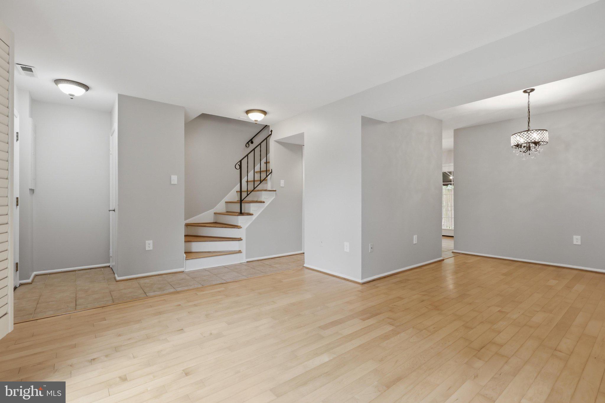 OAK RIDGE - Residential