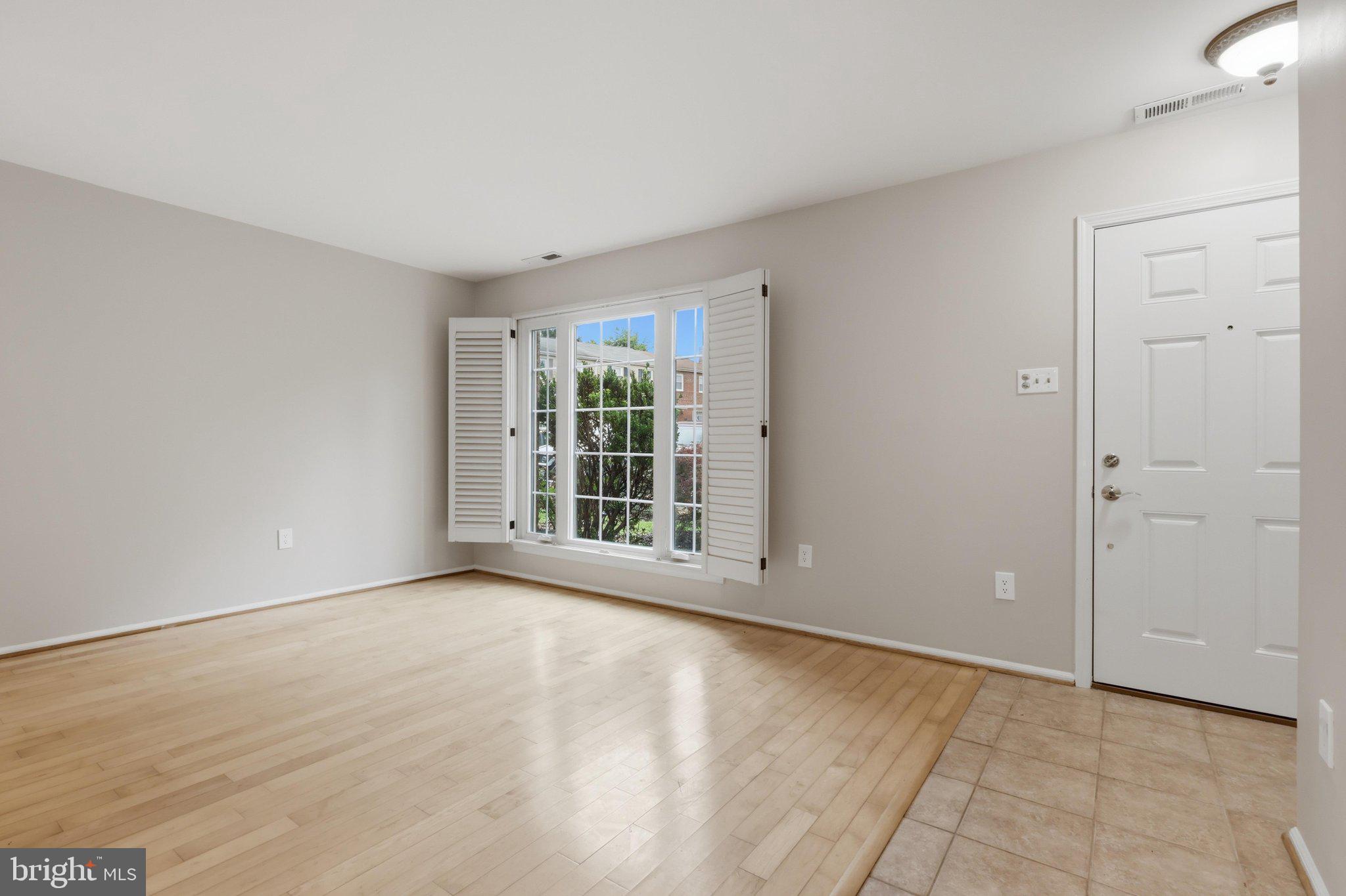 OAK RIDGE - Residential