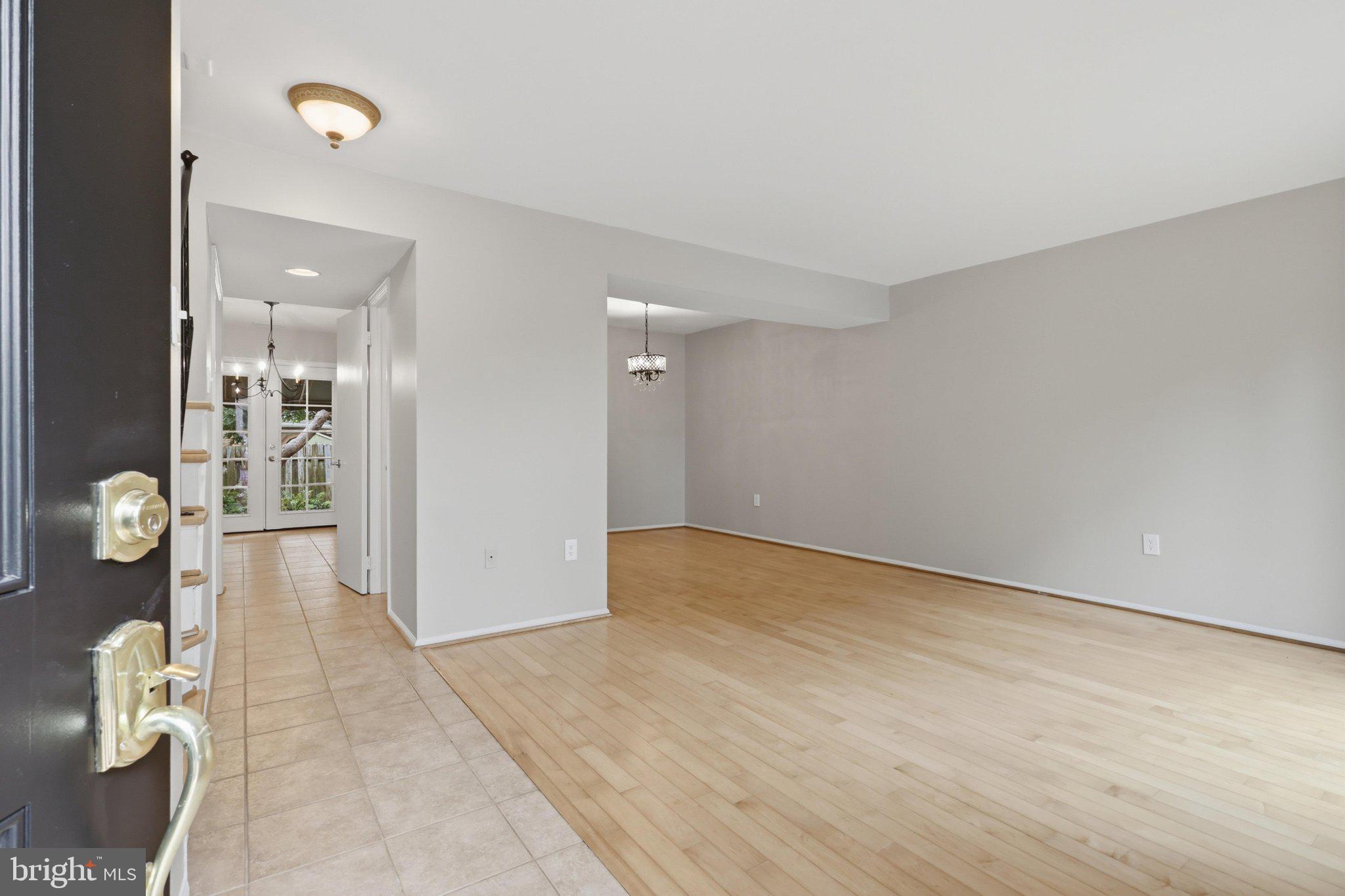 OAK RIDGE - Residential