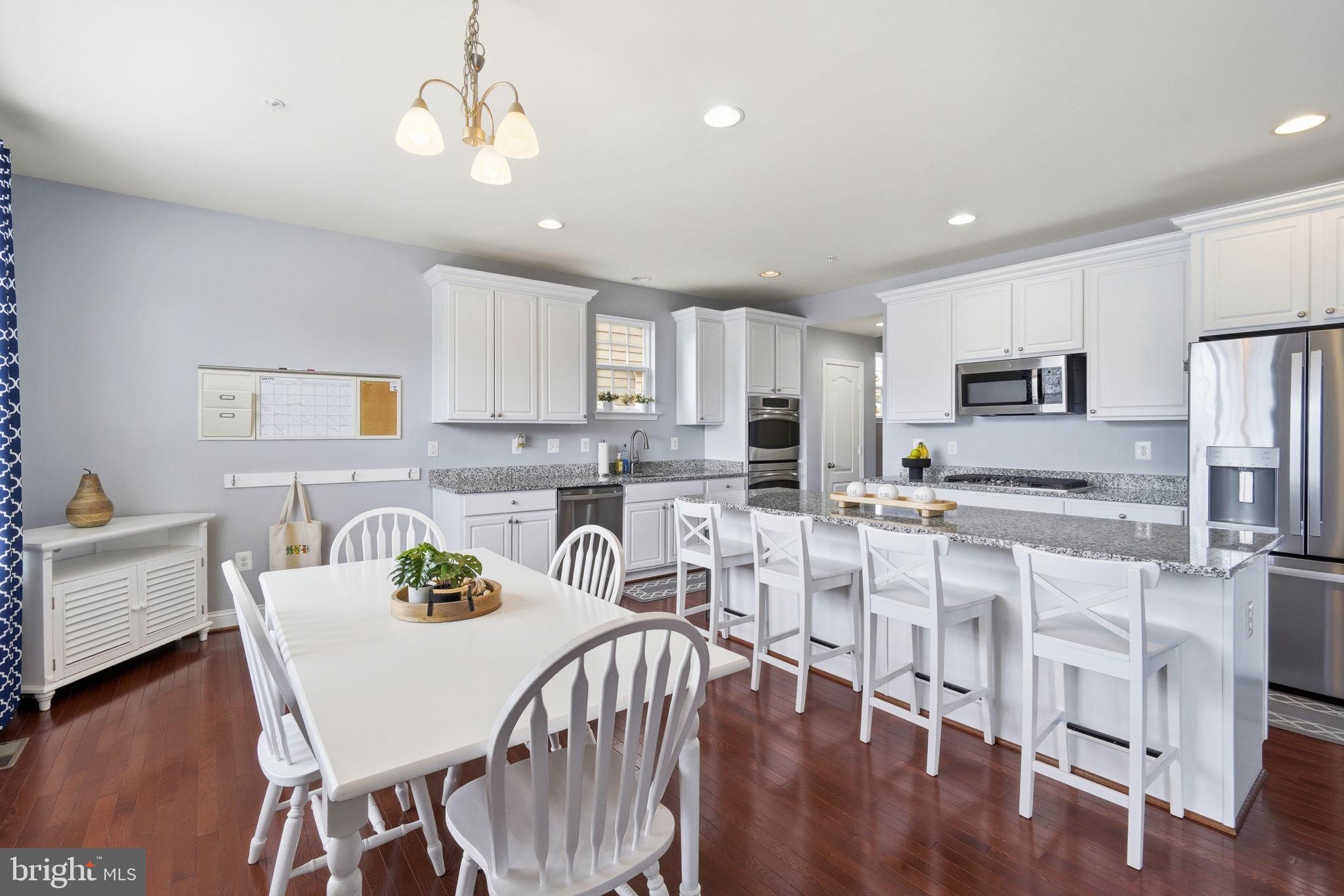 GIBSONS GRANT - Residential