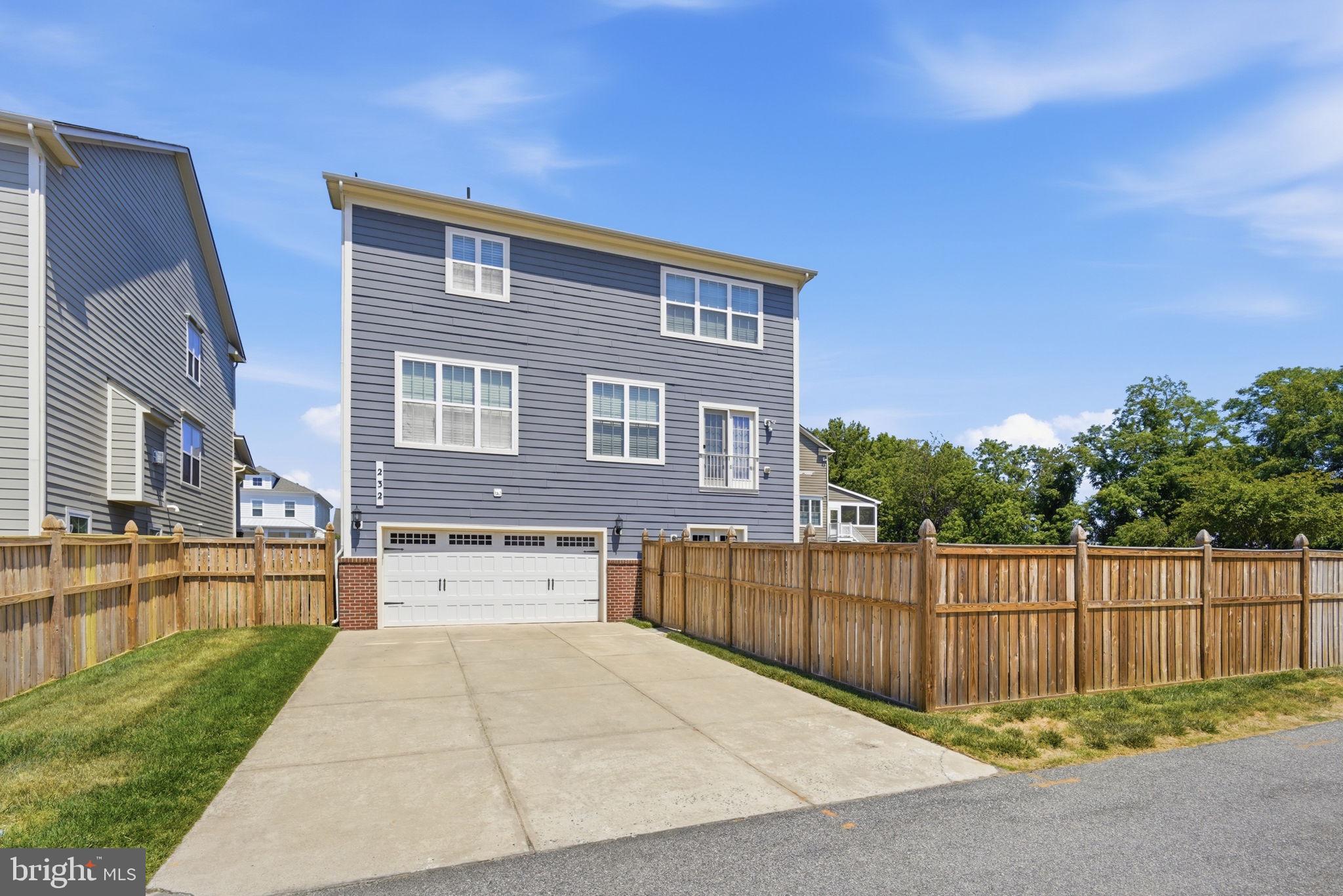 GIBSONS GRANT - Residential
