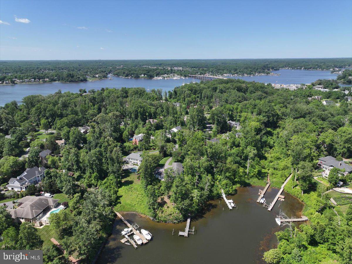 POPLAR POINT - Residential