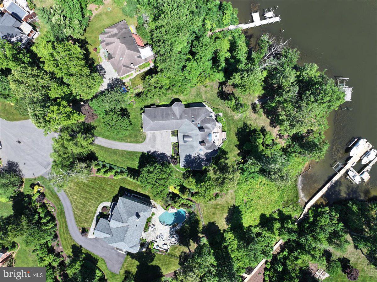 POPLAR POINT - Residential
