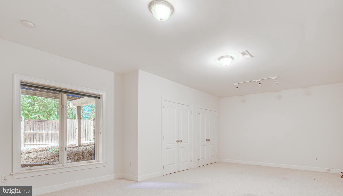 CARRINGTON - Residential