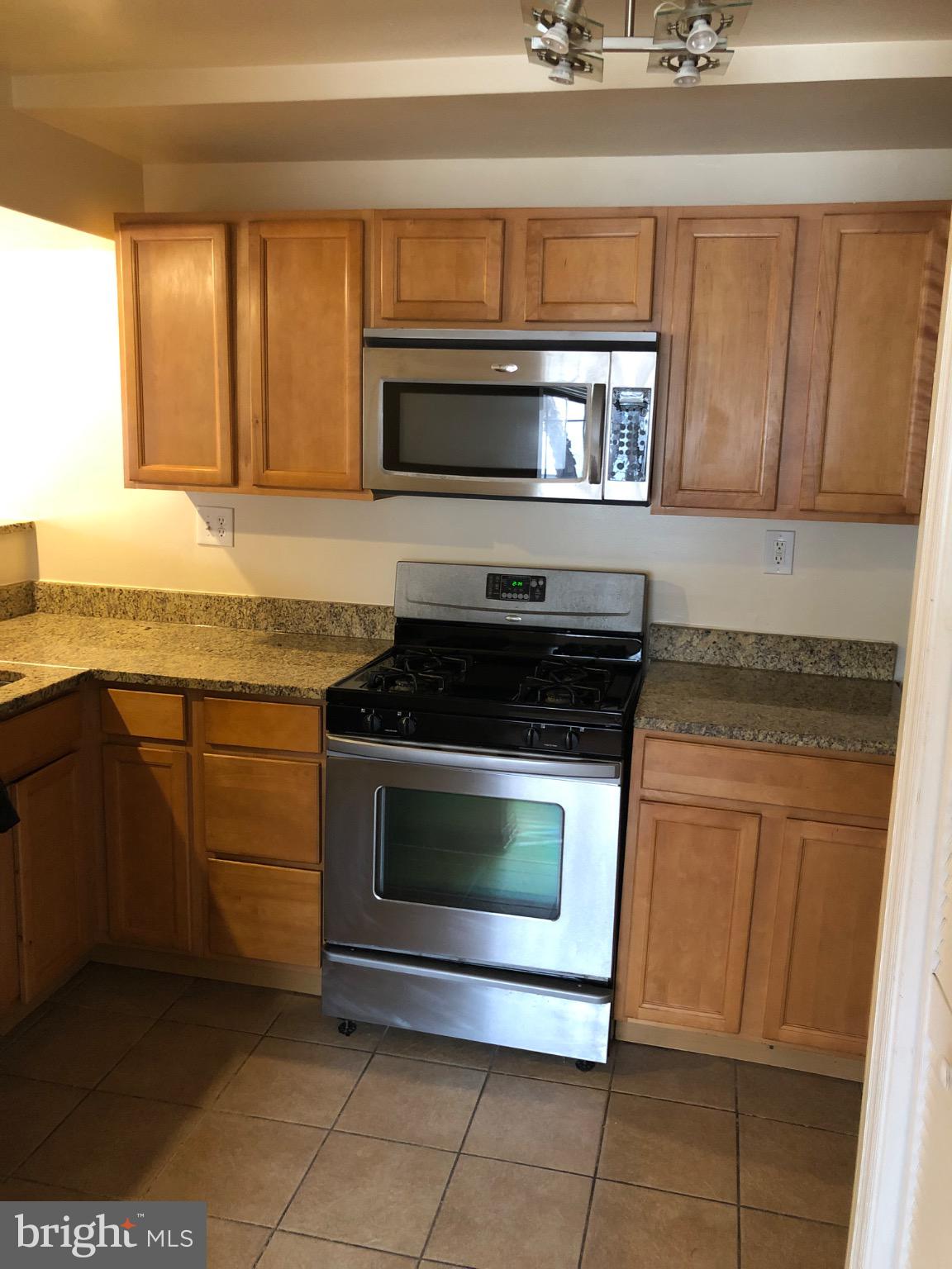 MARKHAM VIEW CONDOMINIUMS - Residential