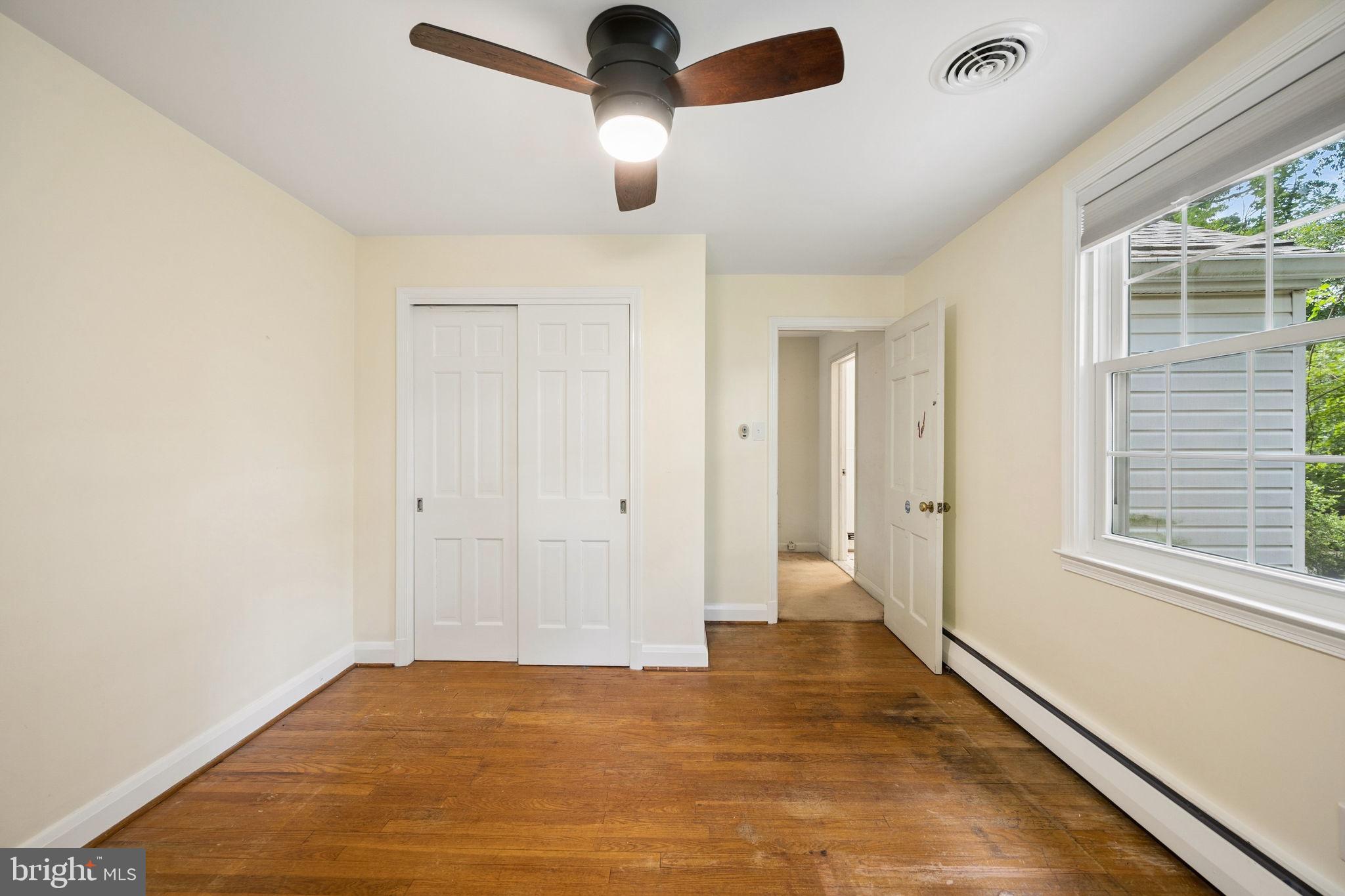 NORTHAMPTON - Residential