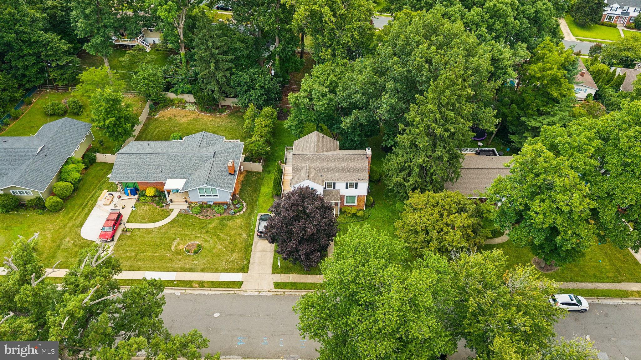 NORTHAMPTON - Residential