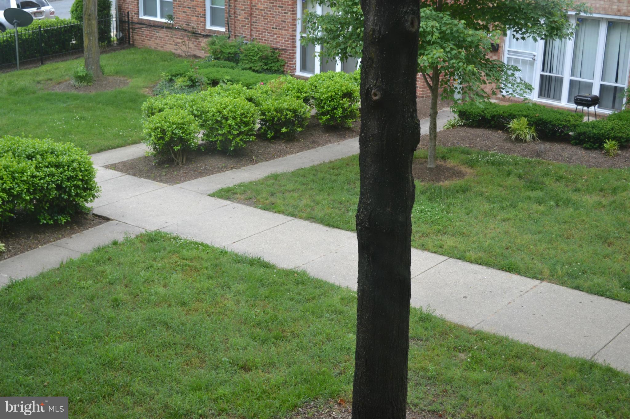 OLD TOWNE VILLAGE CONDOMINIUMS - Residential