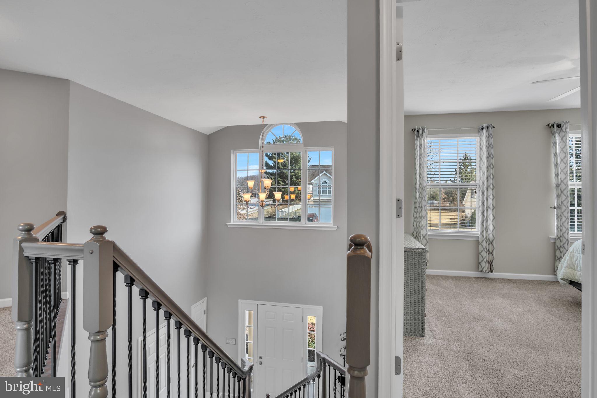 HIGH POINTE - Residential