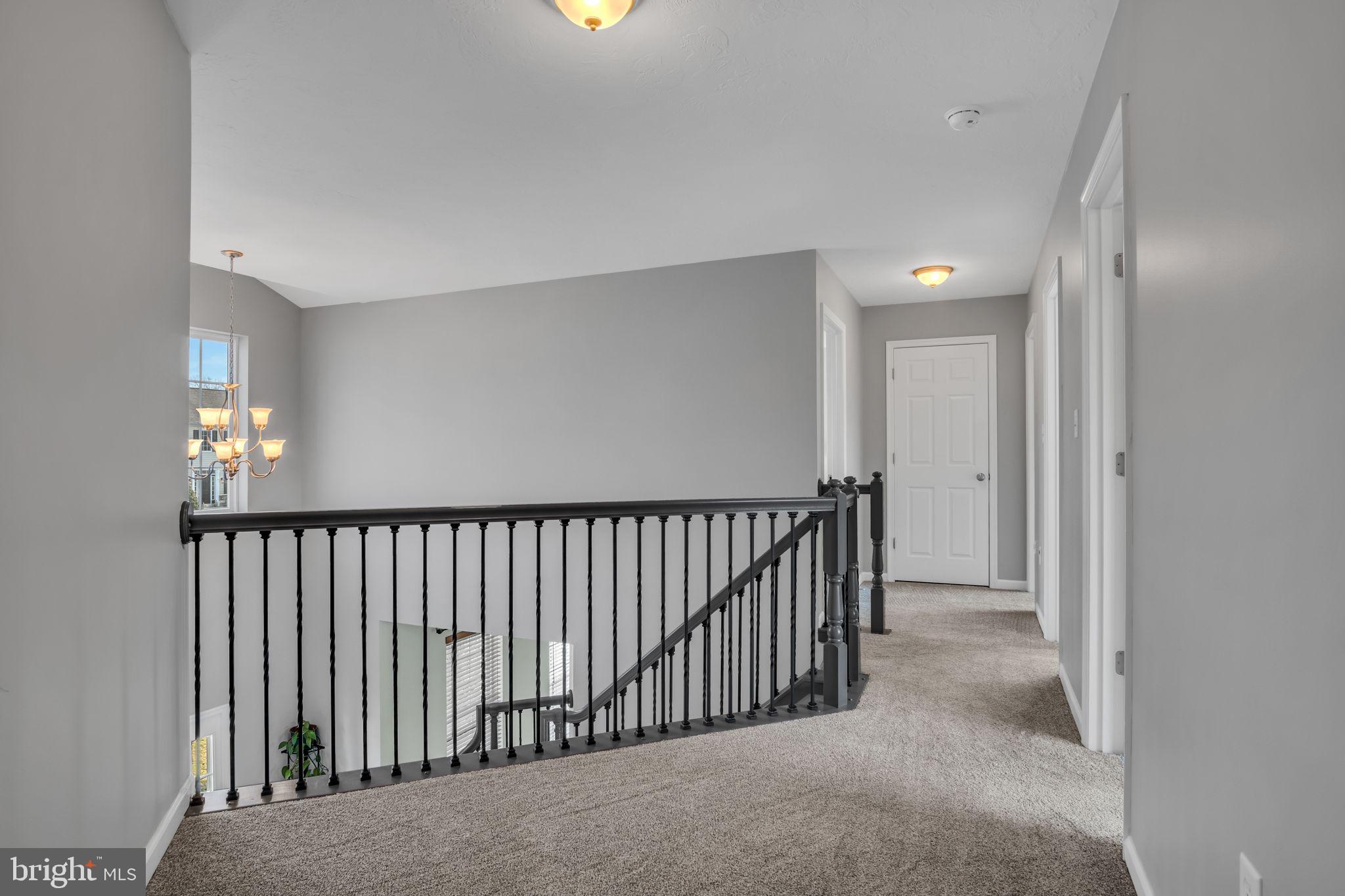 HIGH POINTE - Residential
