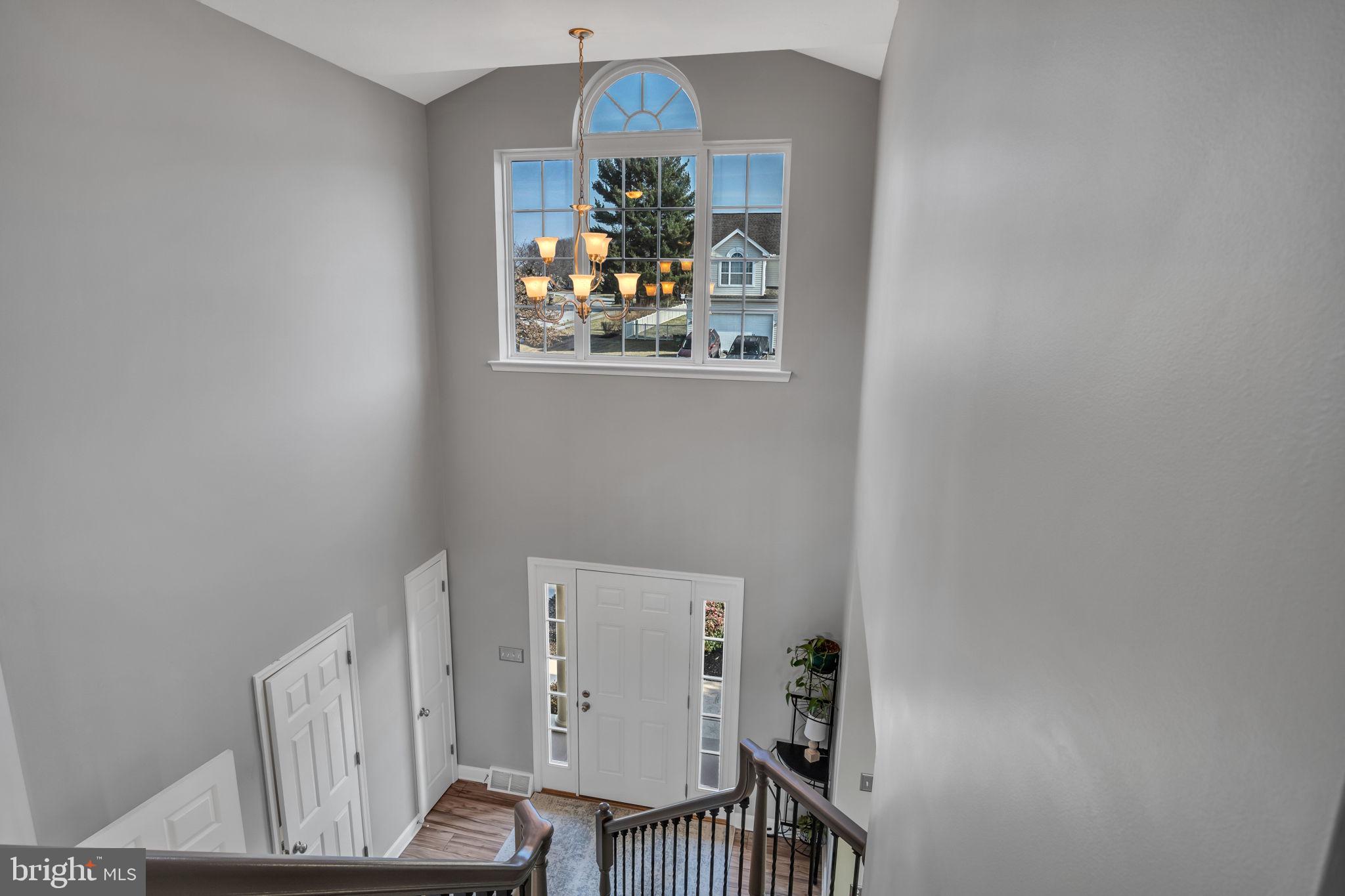 HIGH POINTE - Residential