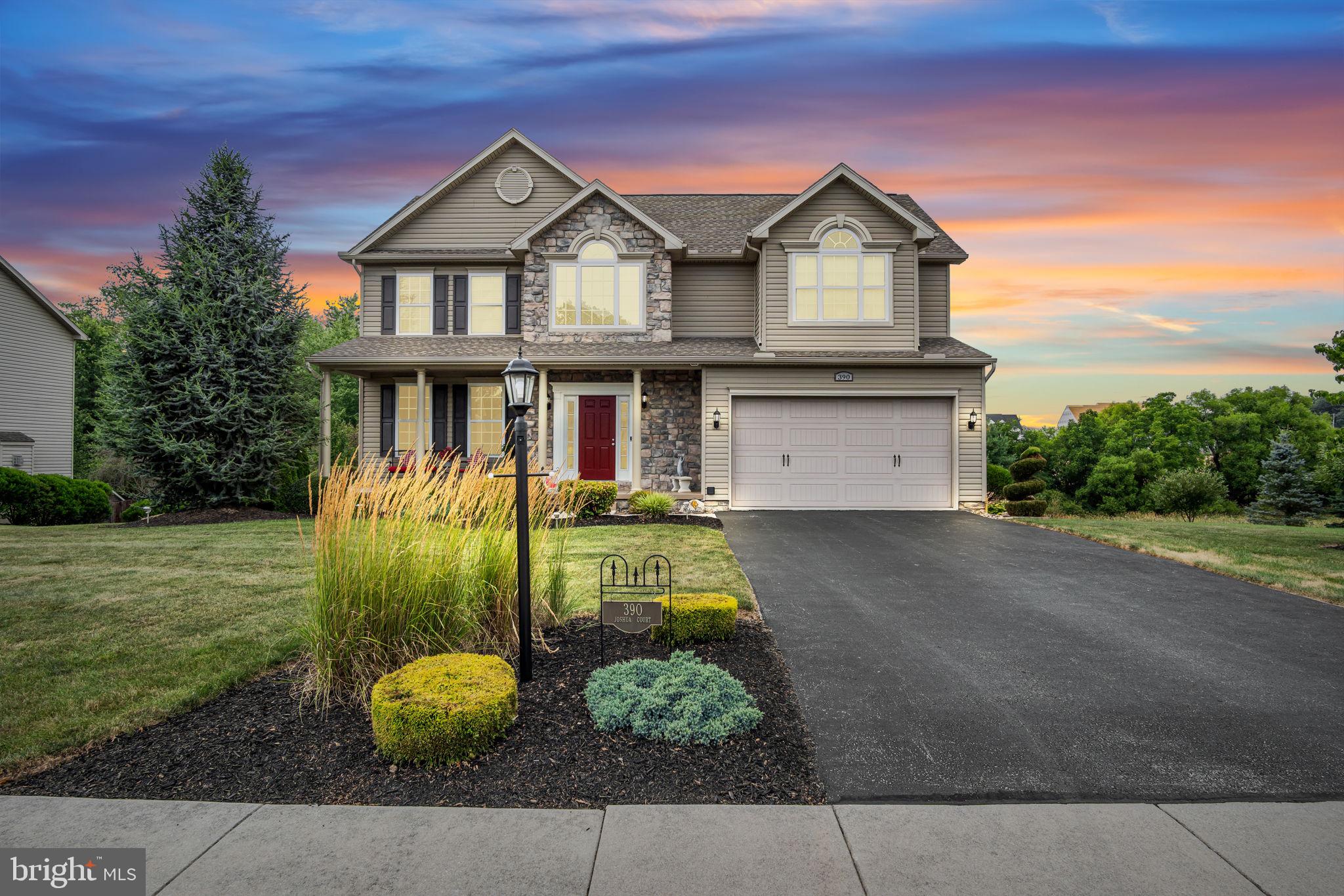 HIGH POINTE - Residential