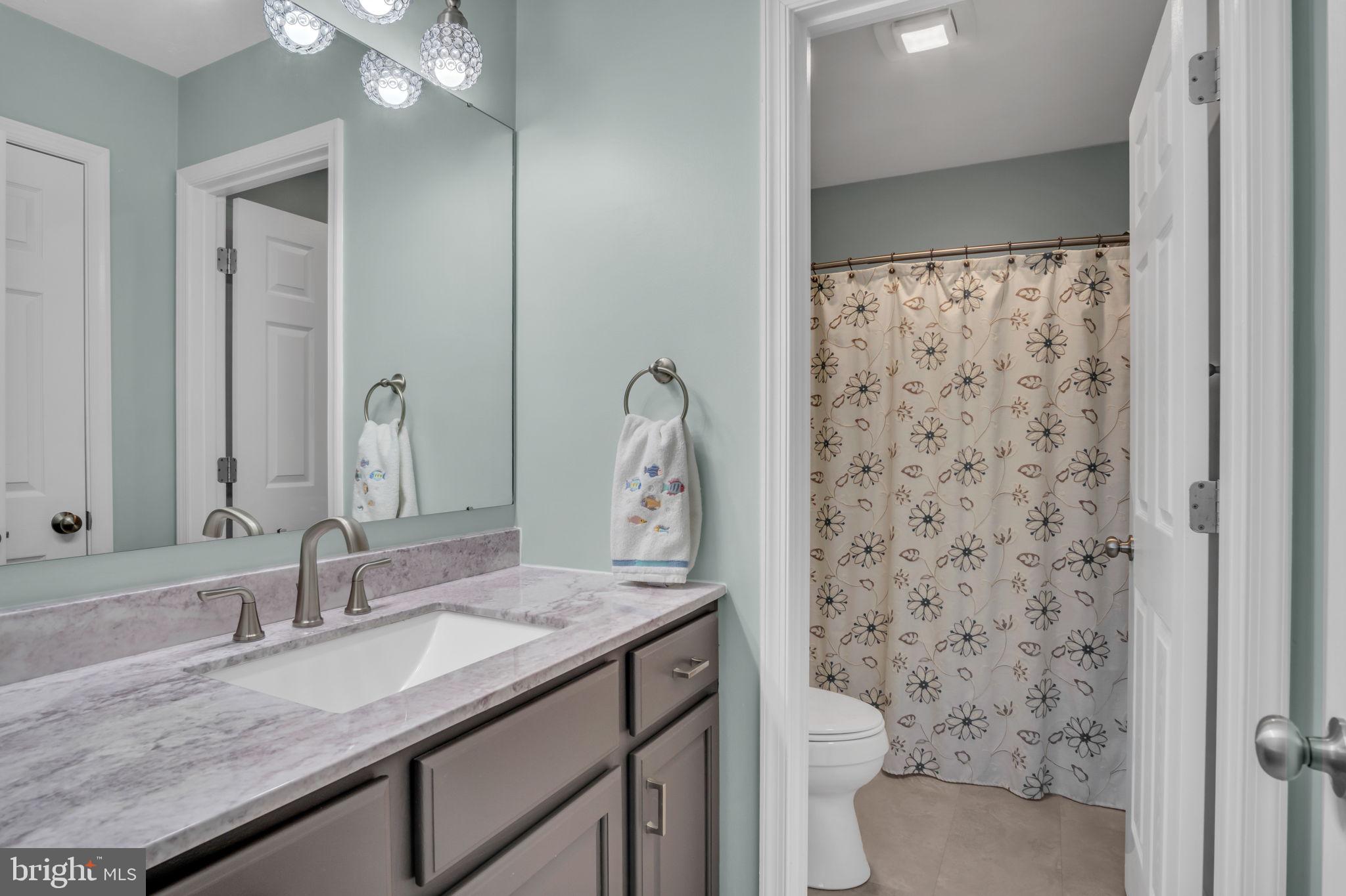 HIGH POINTE - Residential