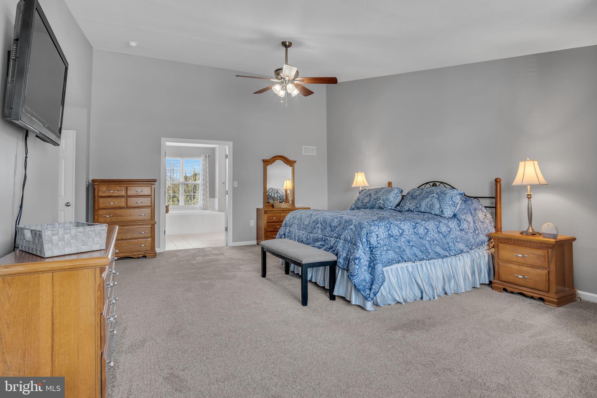 HIGH POINTE - Residential