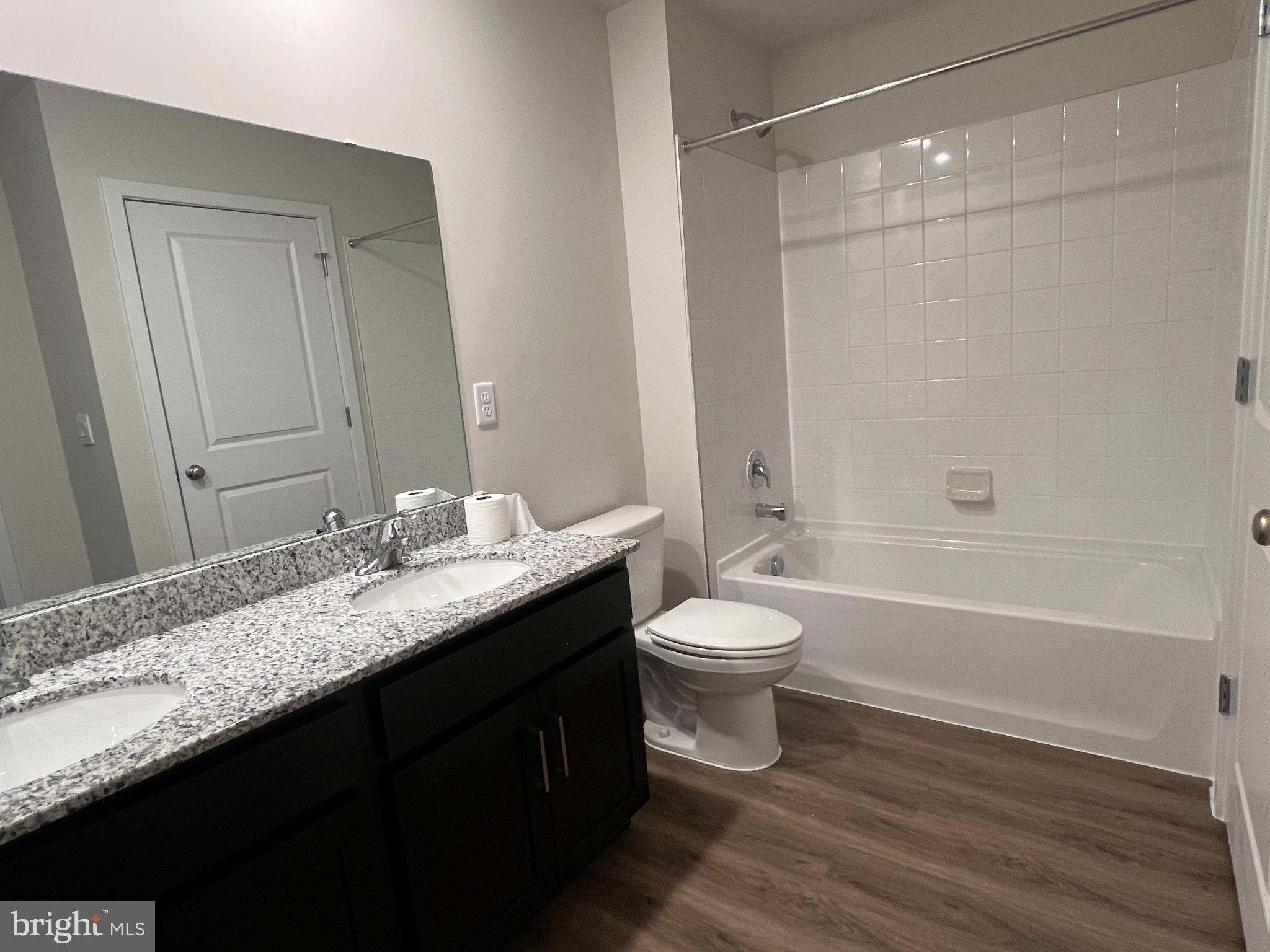 WEST WIND - Residential Lease